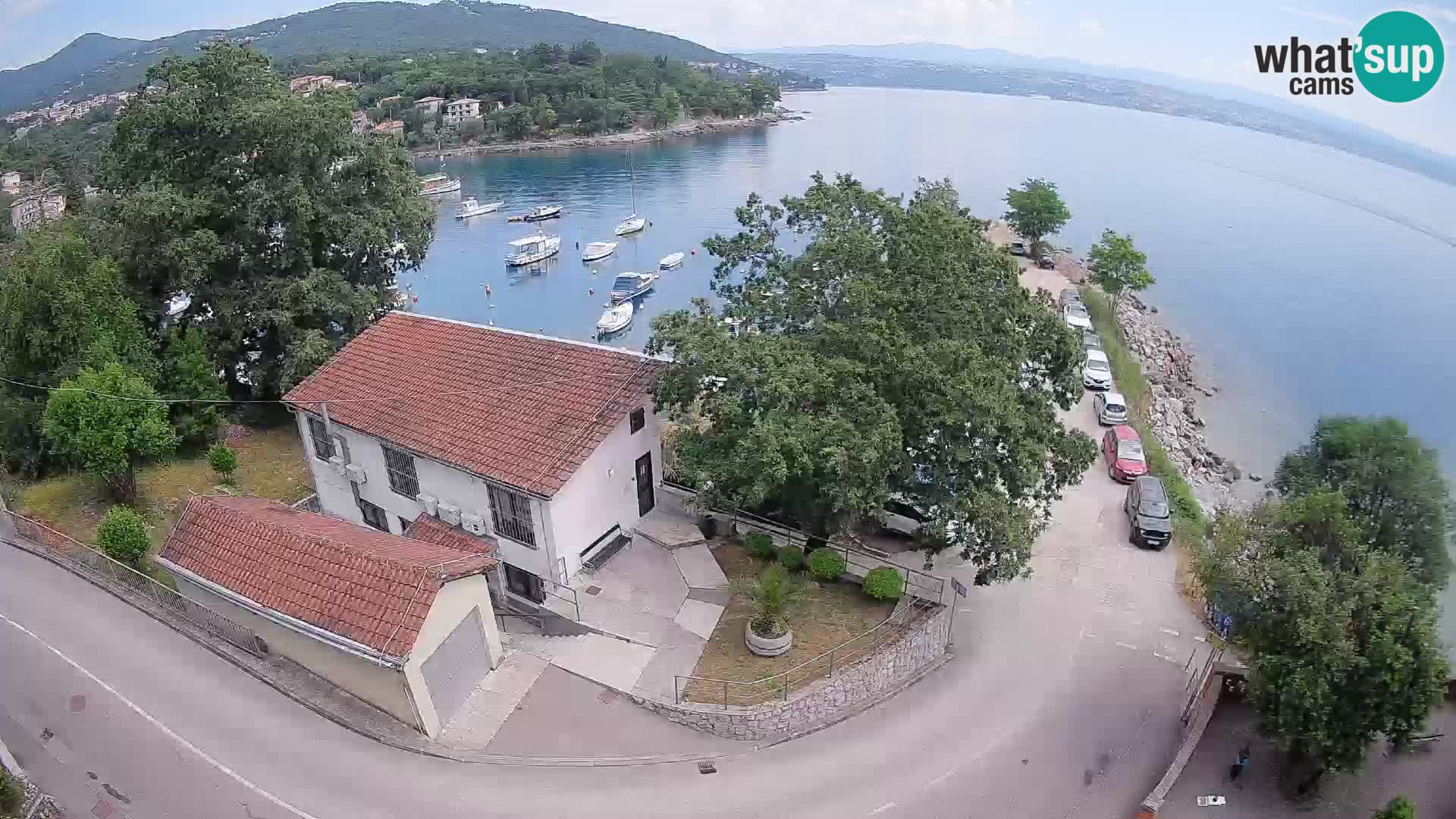 Ika Harbor Webcam – LIVE View of the Harbor and Opatija Lights