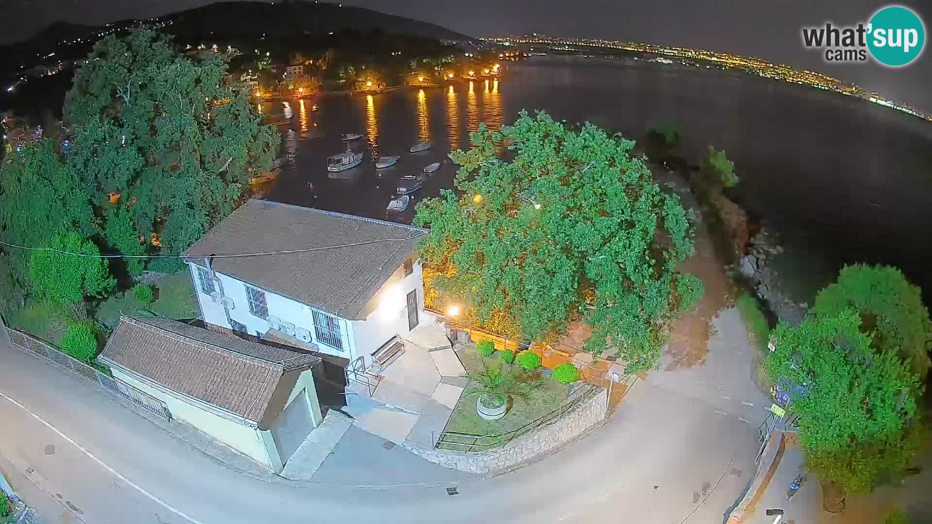 Webcam porto Ika – Vista LIVE sul porto e le luci di Opatija