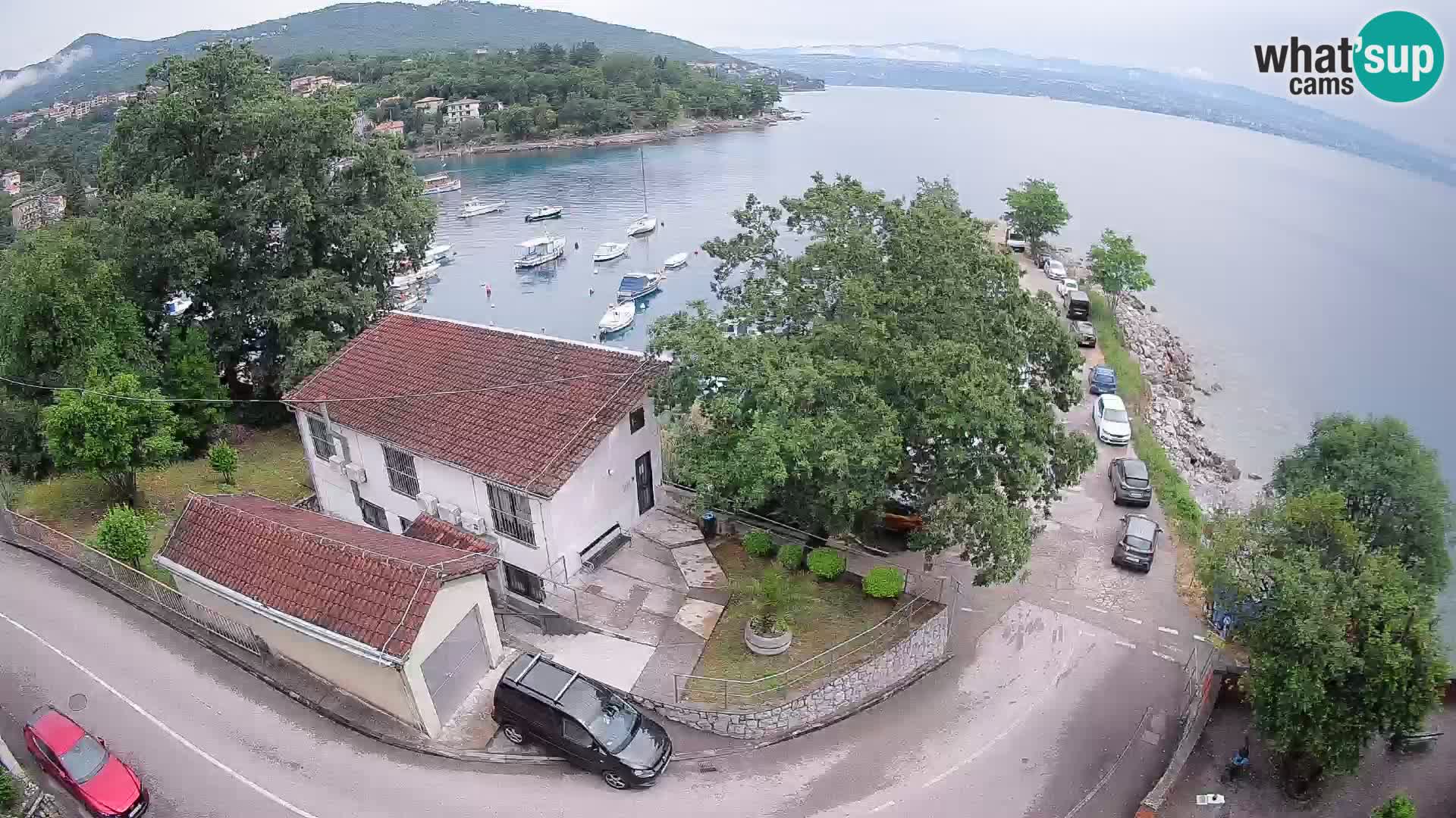 Ika Harbor Webcam – LIVE View of the Harbor and Opatija Lights