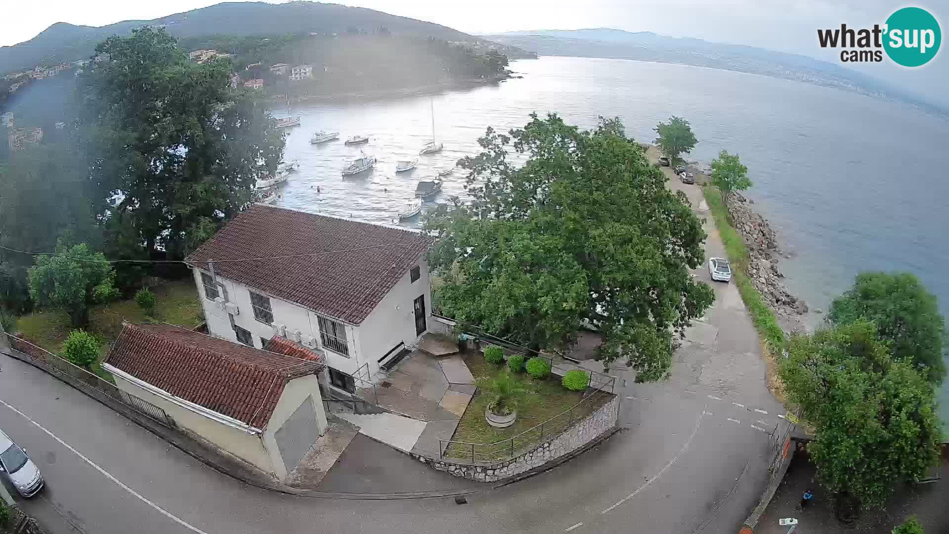 Ika Harbor Webcam – LIVE View of the Harbor and Opatija Lights