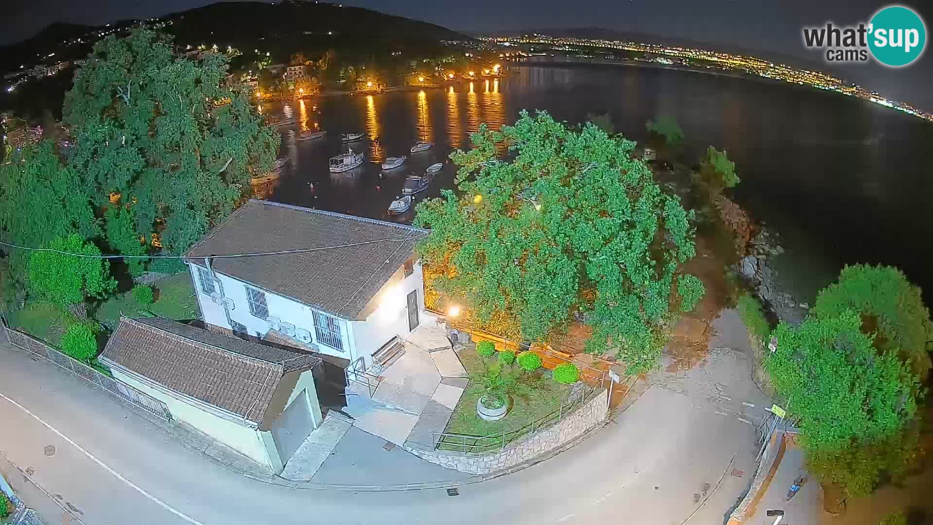 Webcam porto Ika – Vista LIVE sul porto e le luci di Opatija