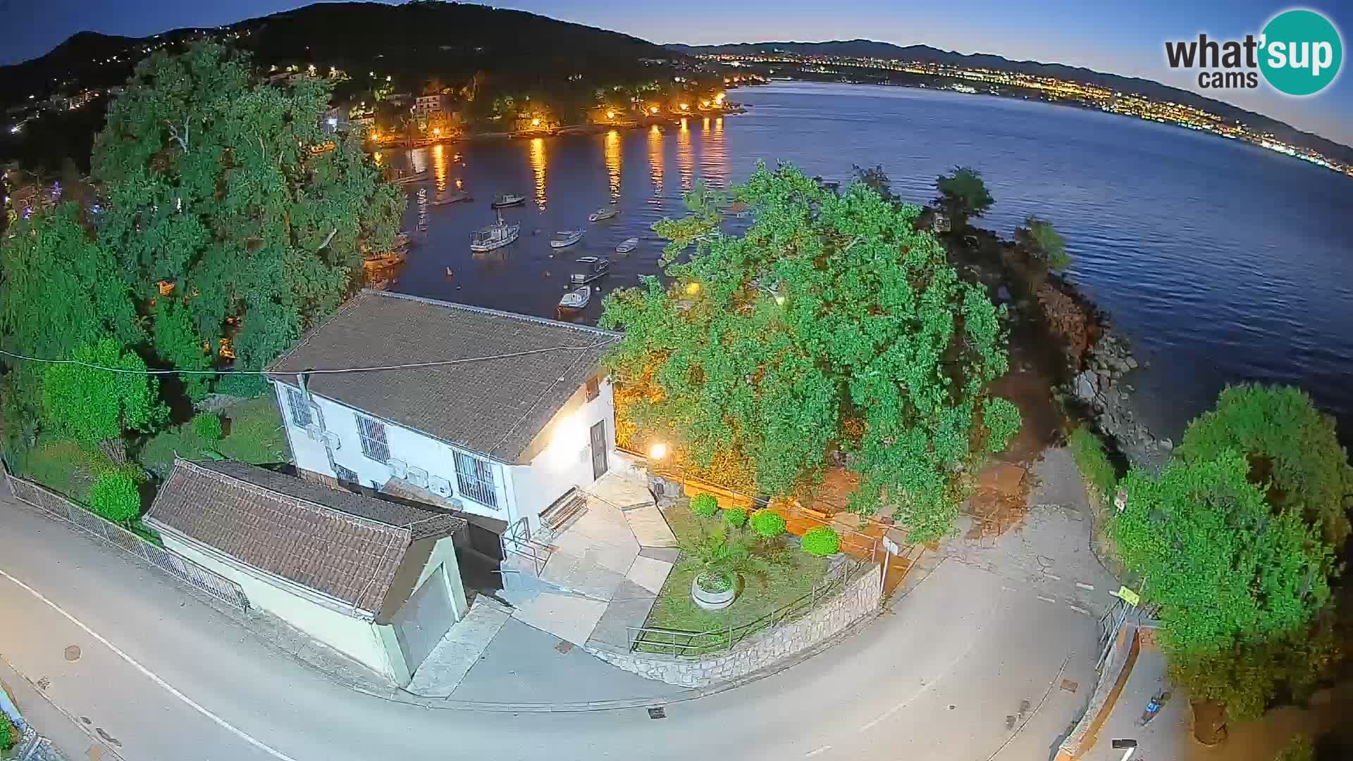 Webcam Ika Hafen – LIVE Blick auf den Hafen und die Lichter von Opatija