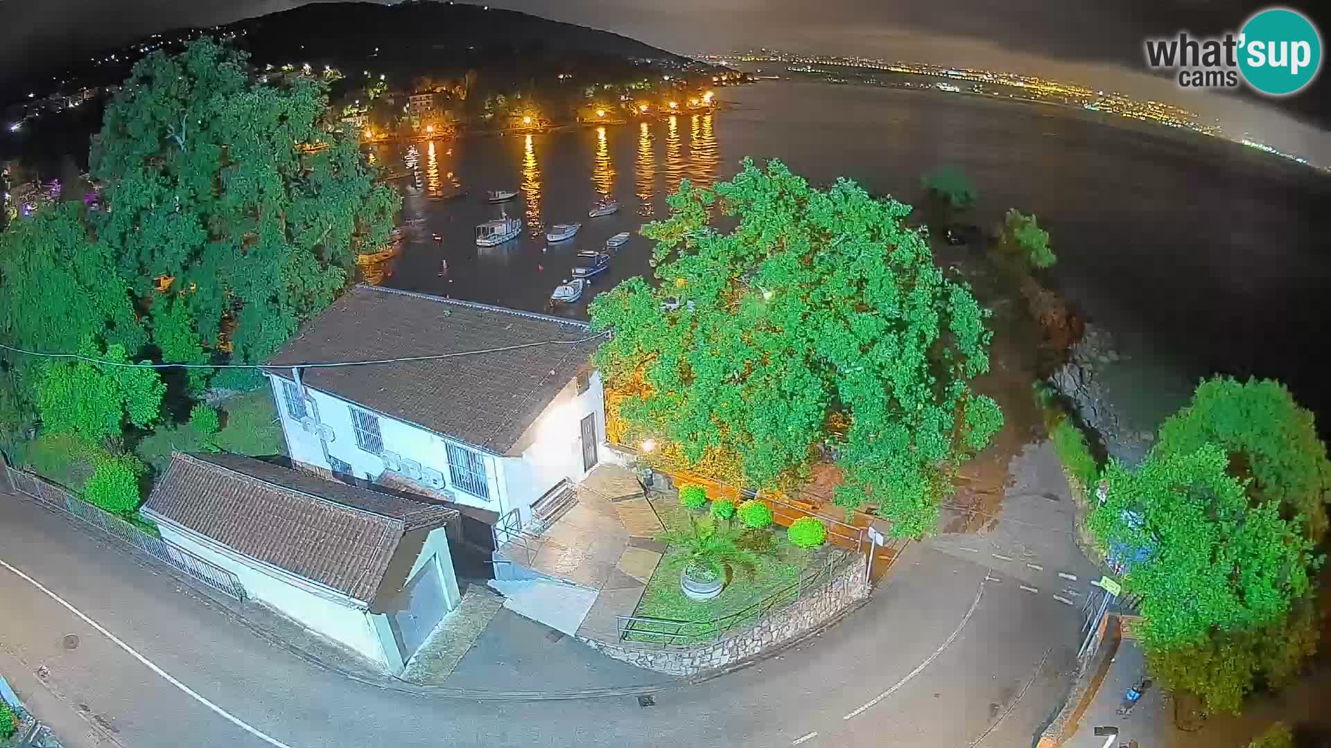 Webcam porto Ika – Vista LIVE sul porto e le luci di Opatija