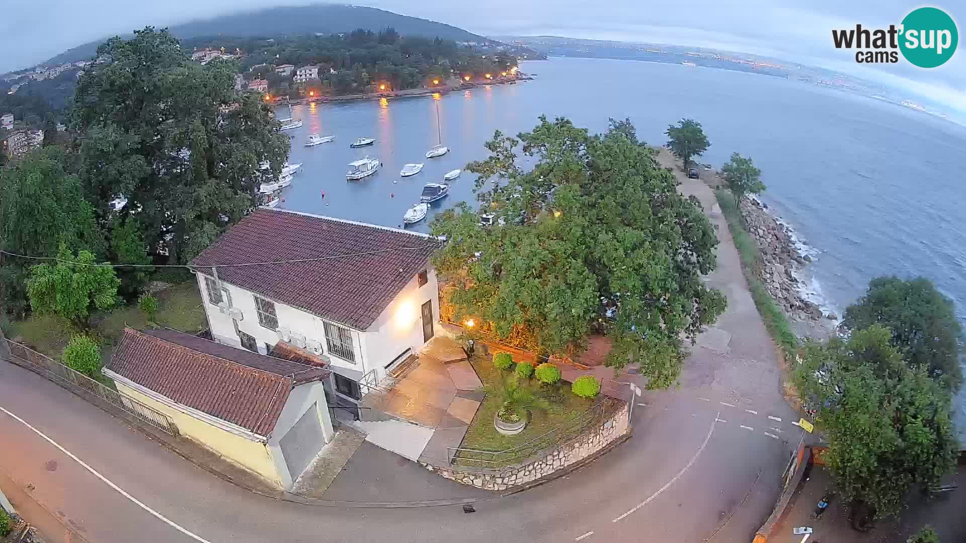 Webcam porto Ika – Vista LIVE sul porto e le luci di Opatija