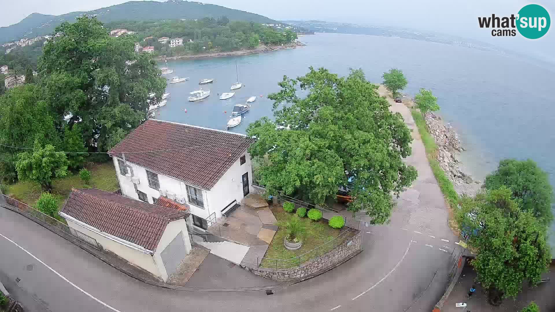 Ika Harbor Webcam – LIVE View of the Harbor and Opatija Lights