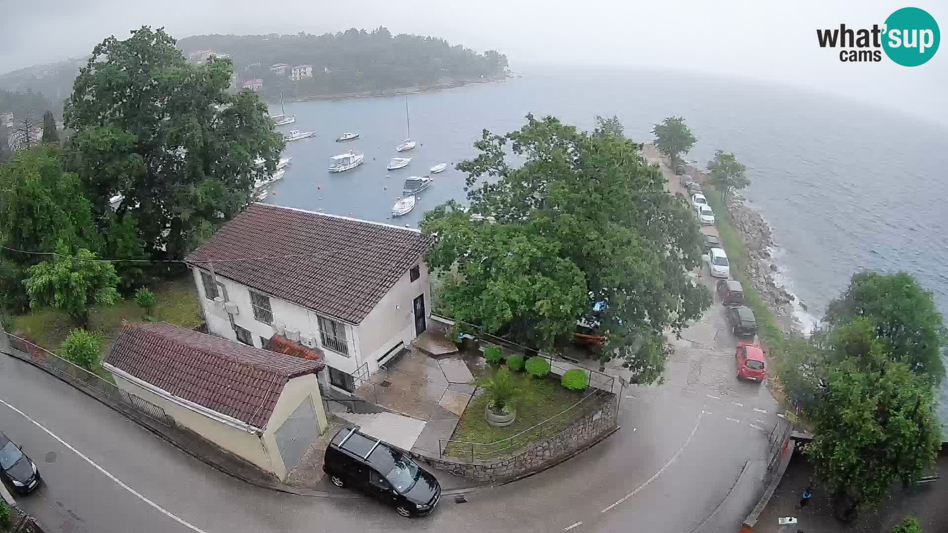 Ika Harbor Webcam – LIVE View of the Harbor and Opatija Lights