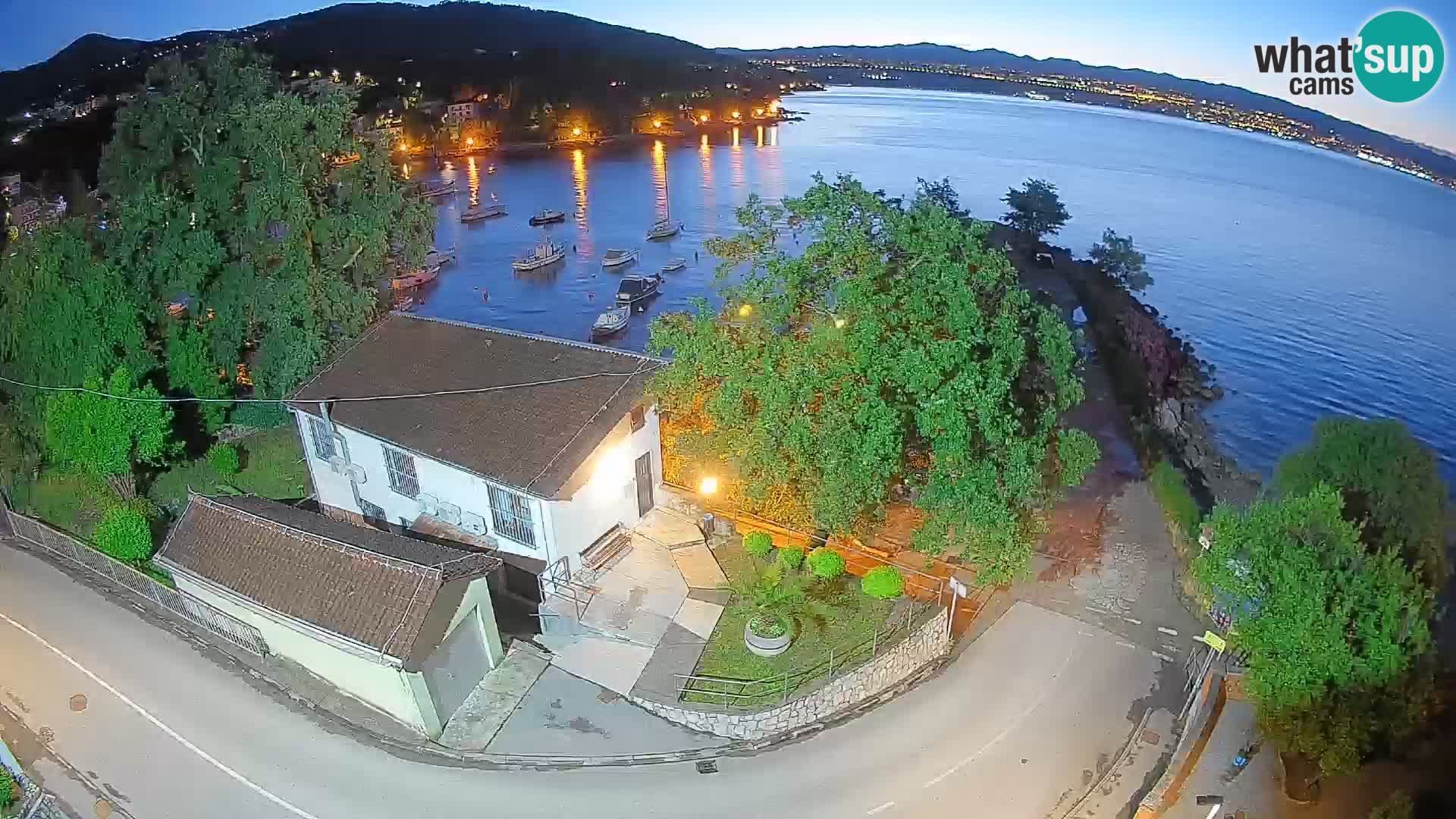 Webcam Ika Hafen – LIVE Blick auf den Hafen und die Lichter von Opatija