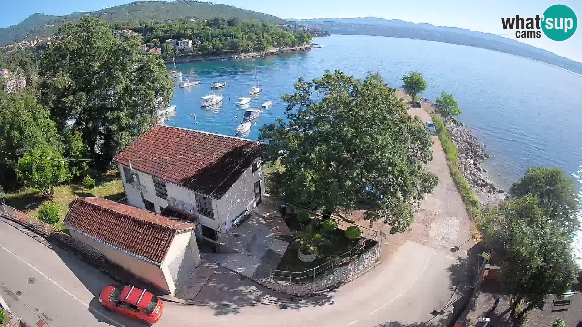 Ika Harbor Webcam – LIVE View of the Harbor and Opatija Lights