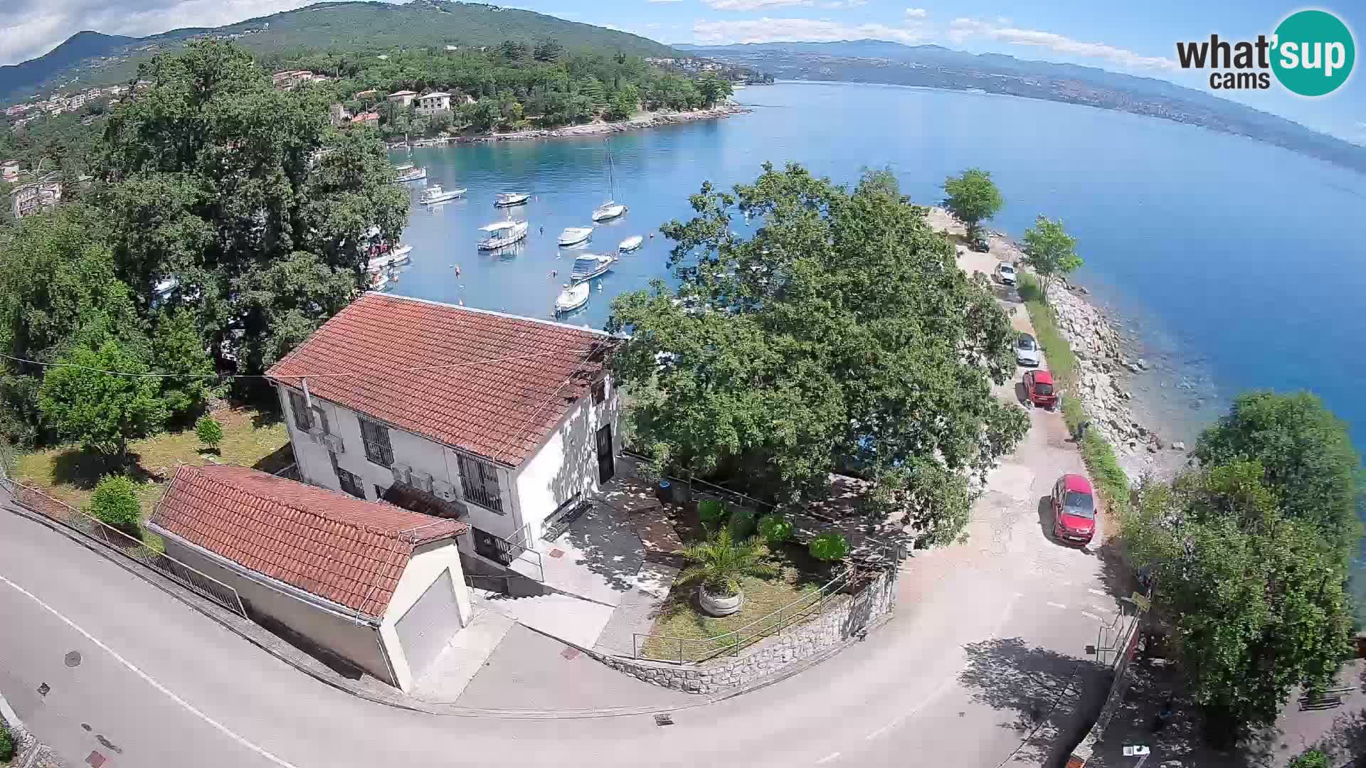 Ika Harbor Webcam – LIVE View of the Harbor and Opatija Lights