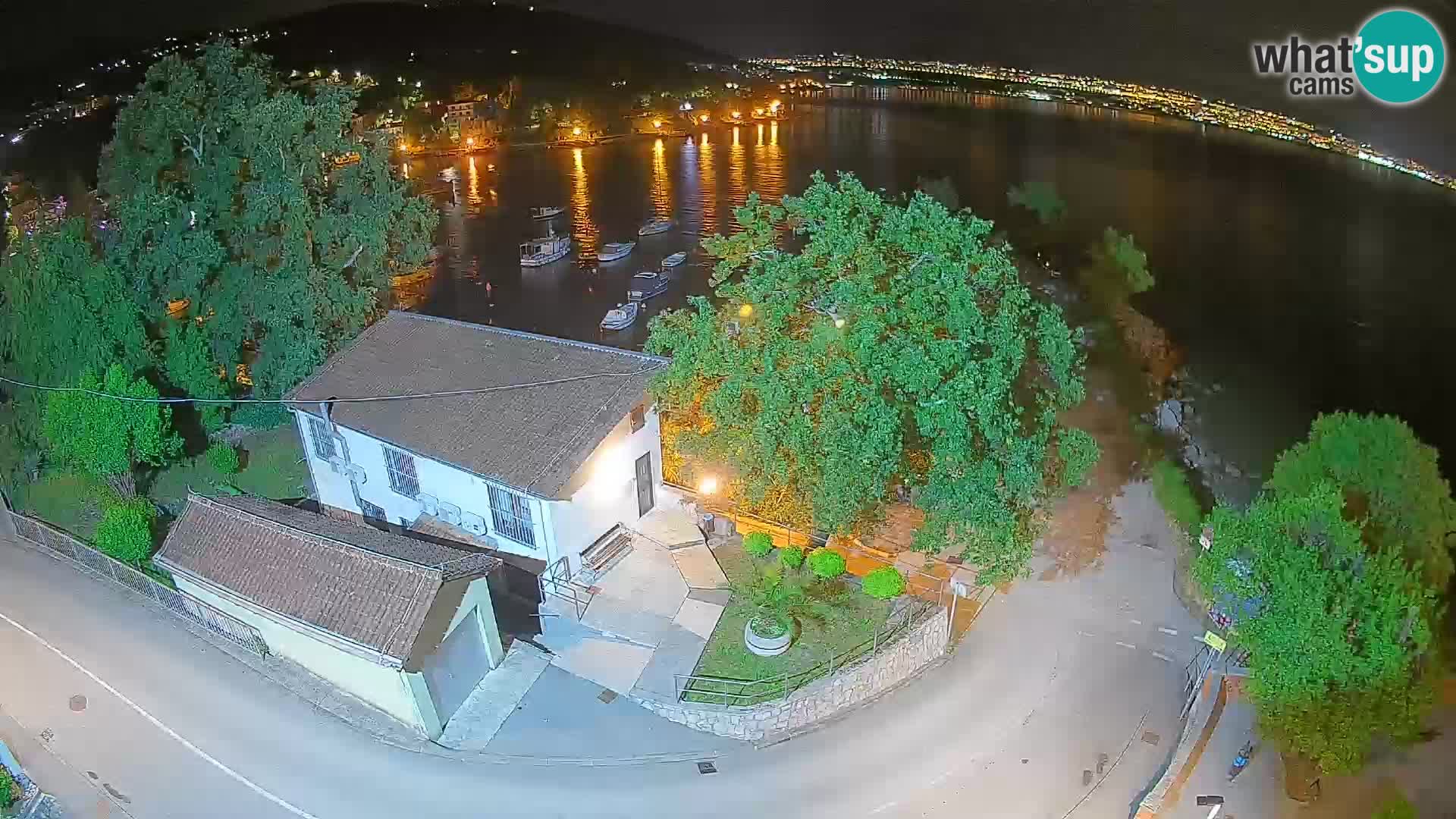 Webcam puerto de Ika – Vista en directo y luces de Opatija