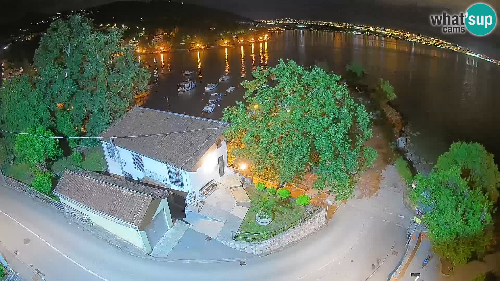 Webcam puerto de Ika – Vista en directo y luces de Opatija
