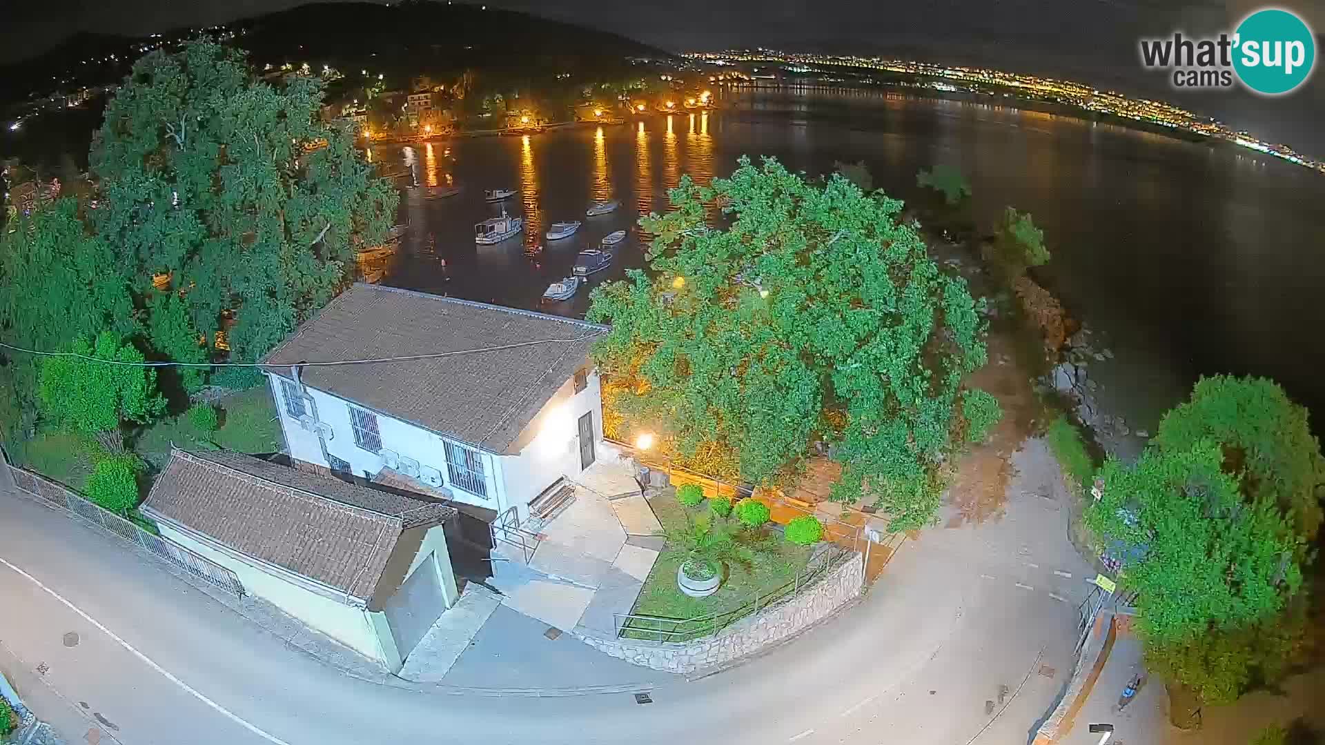 Webcam puerto de Ika – Vista en directo y luces de Opatija