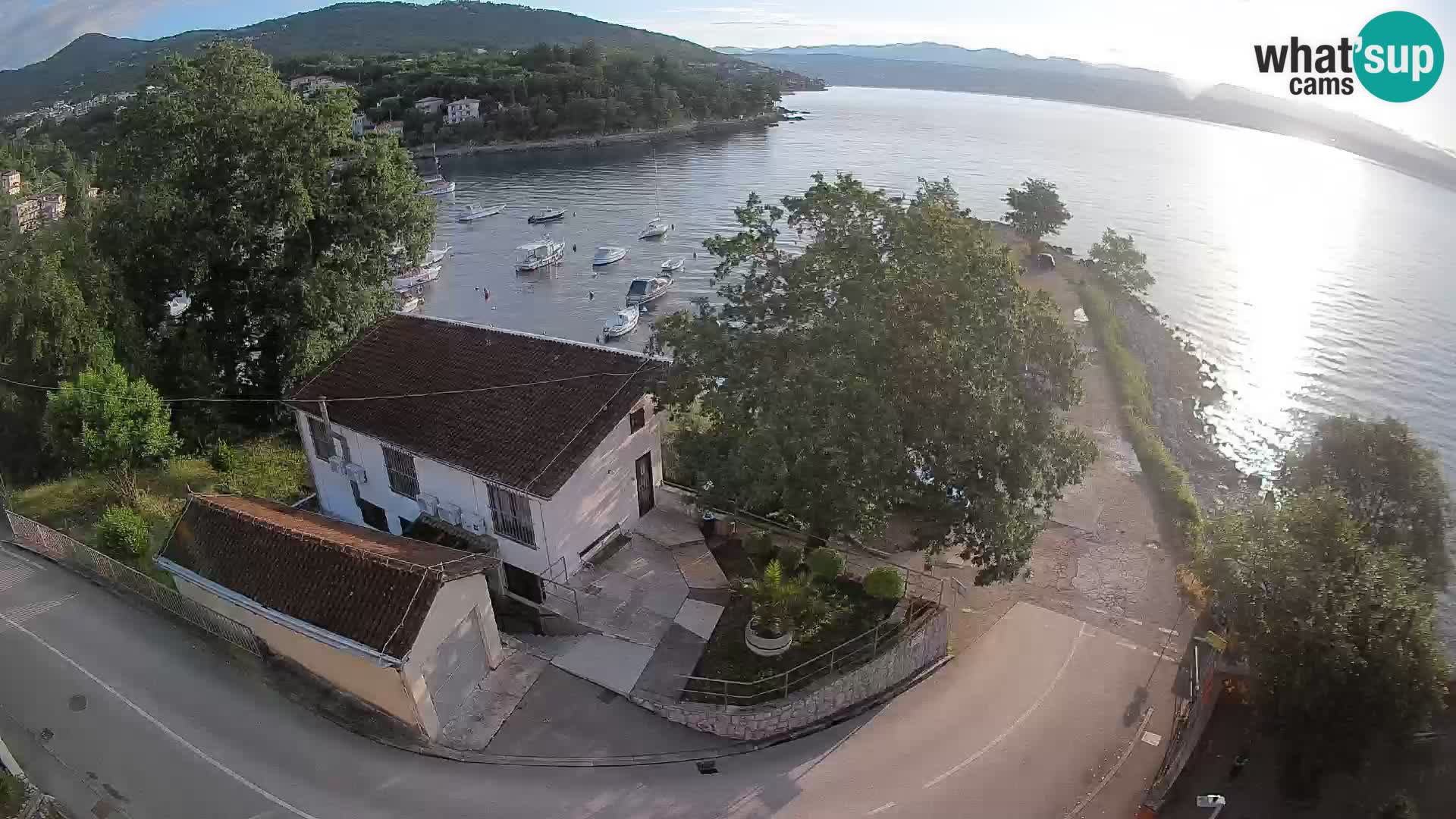 Webcam porto Ika – Vista LIVE sul porto e le luci di Opatija