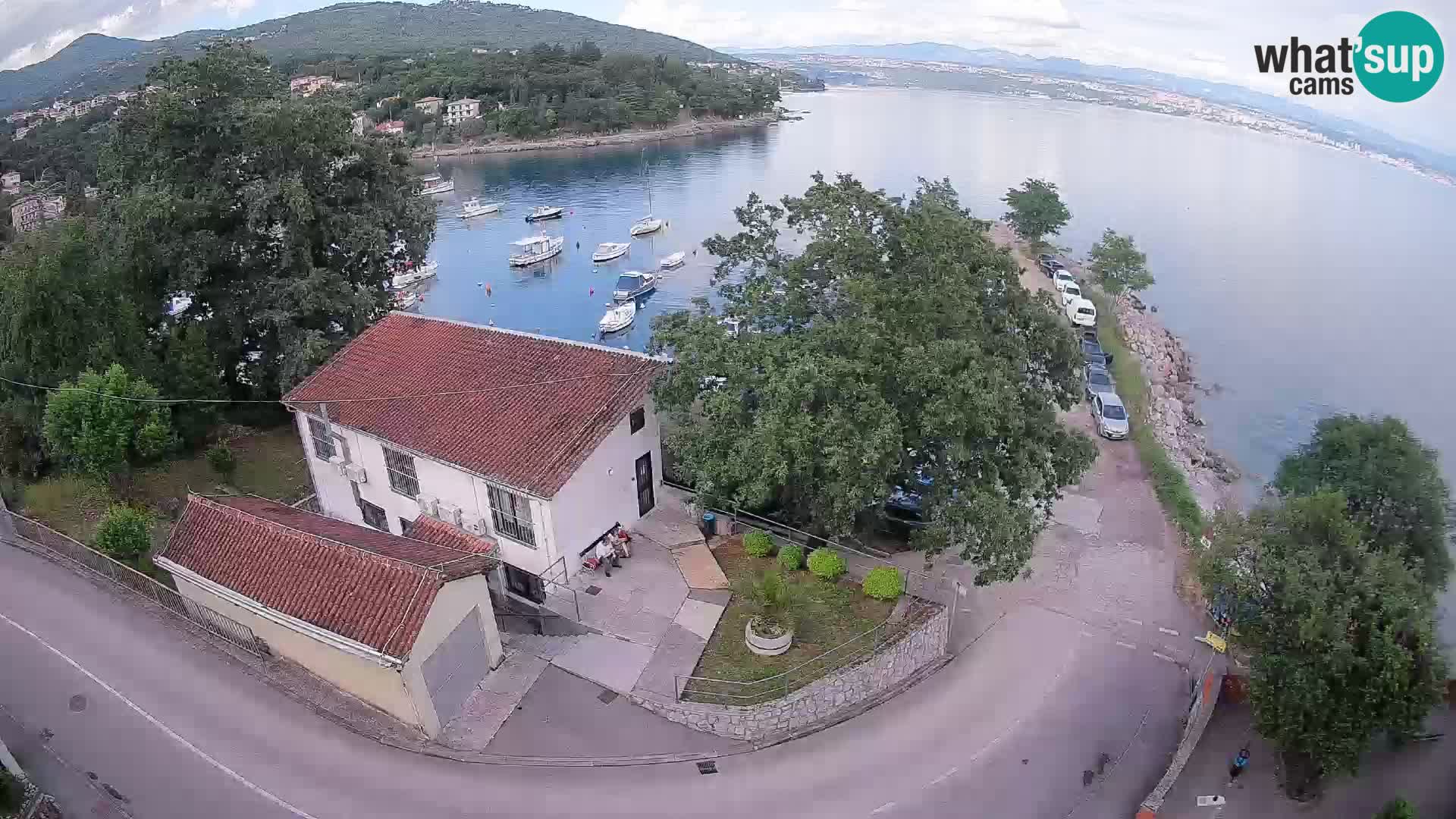 Ika Harbor Webcam – LIVE View of the Harbor and Opatija Lights