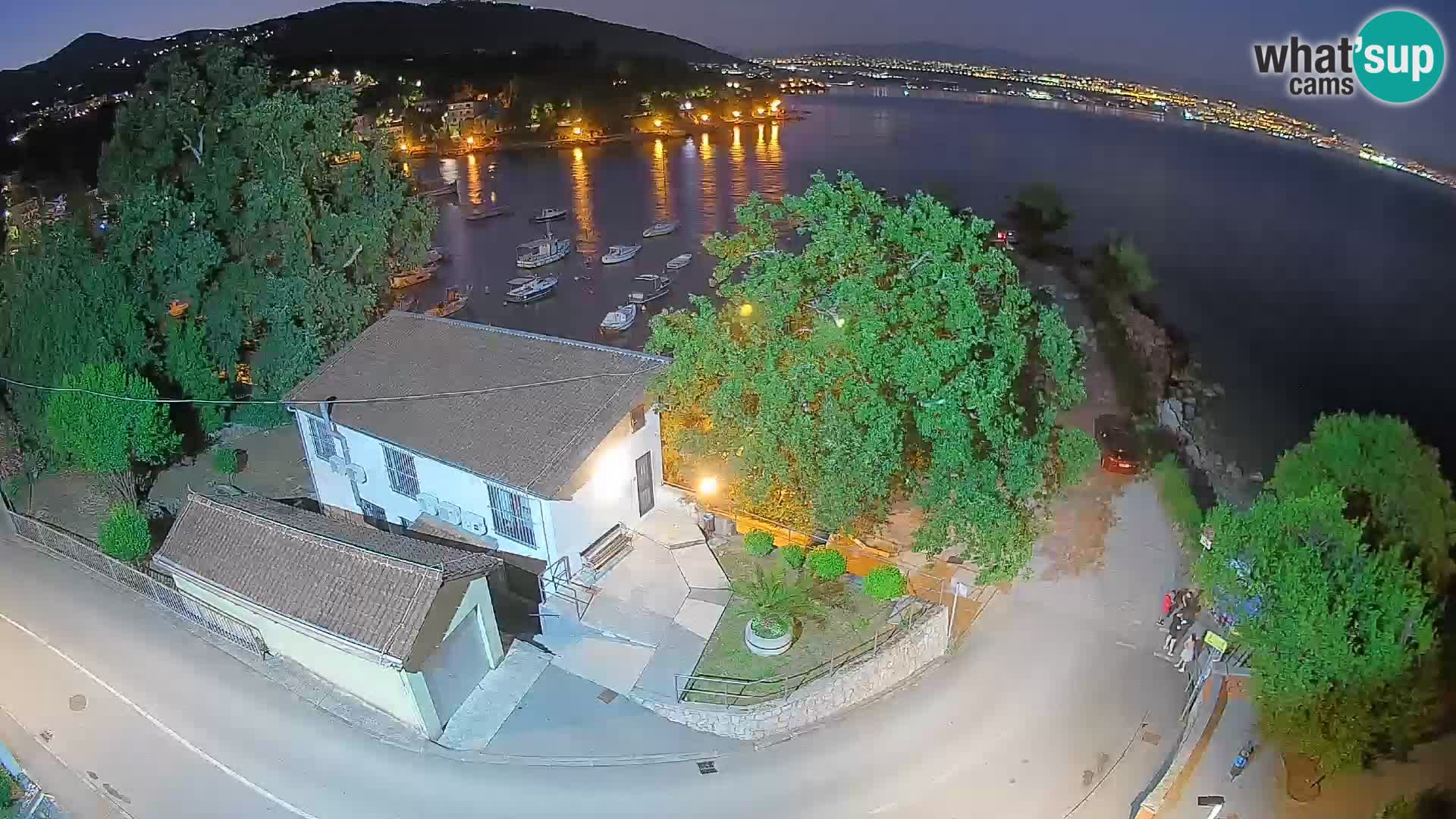 Webcam puerto de Ika – Vista en directo y luces de Opatija