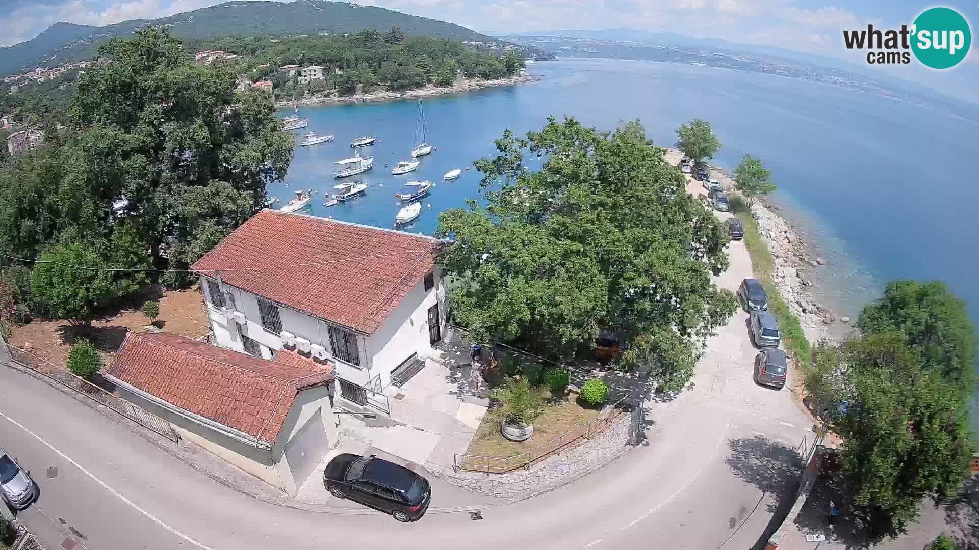Ika Harbor Webcam – LIVE View of the Harbor and Opatija Lights