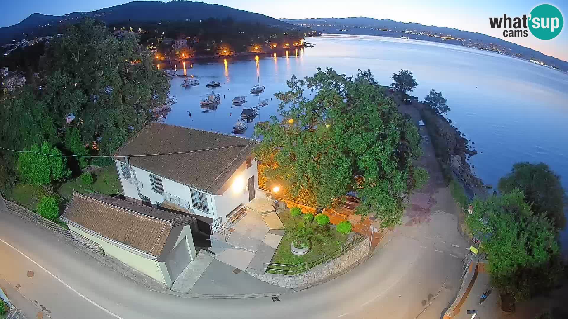 Webcam porto Ika – Vista LIVE sul porto e le luci di Opatija