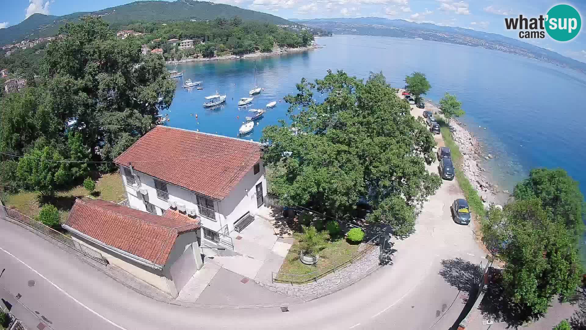 Ika Harbor Webcam – LIVE View of the Harbor and Opatija Lights