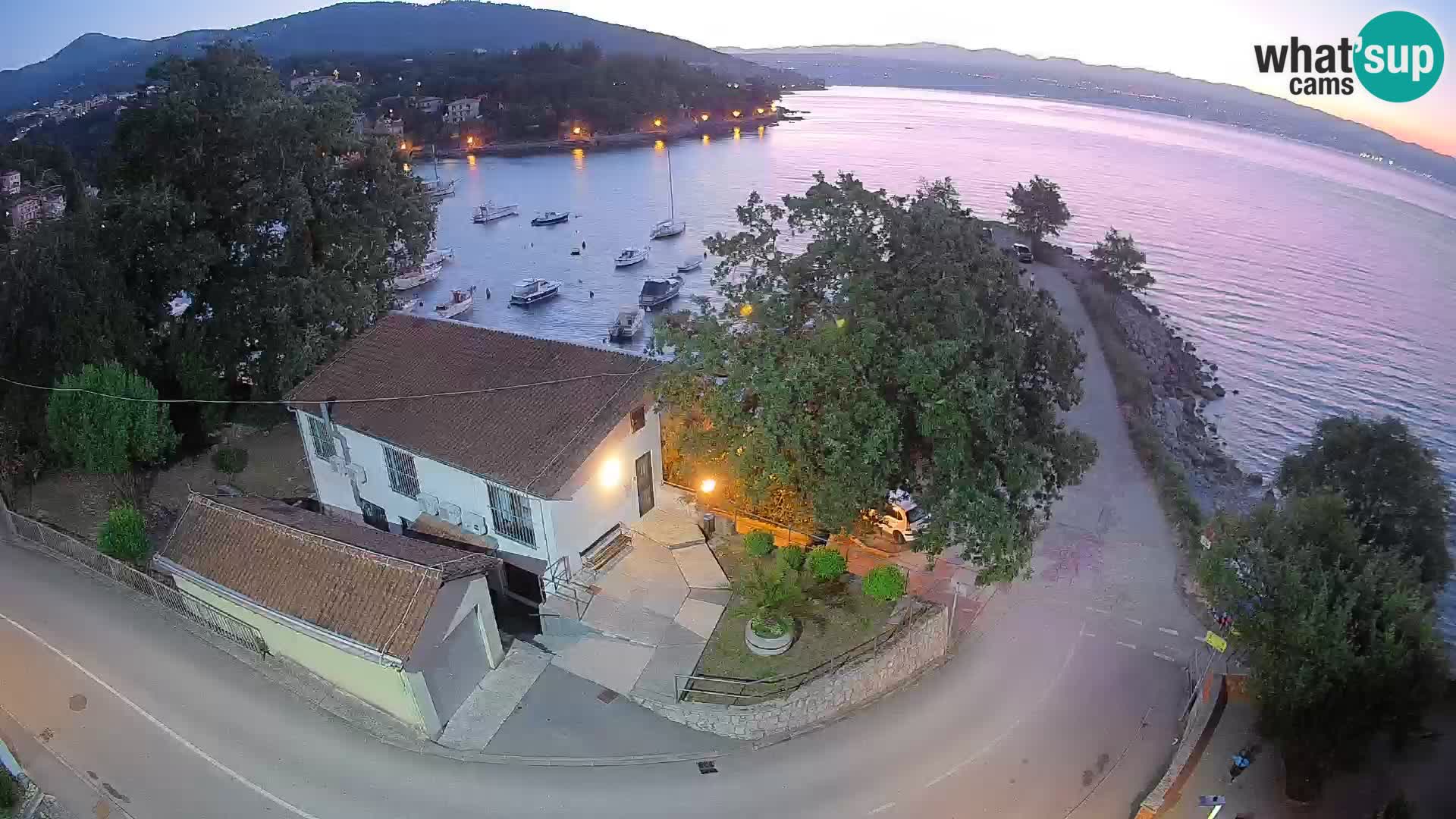 Webcam porto Ika – Vista LIVE sul porto e le luci di Opatija