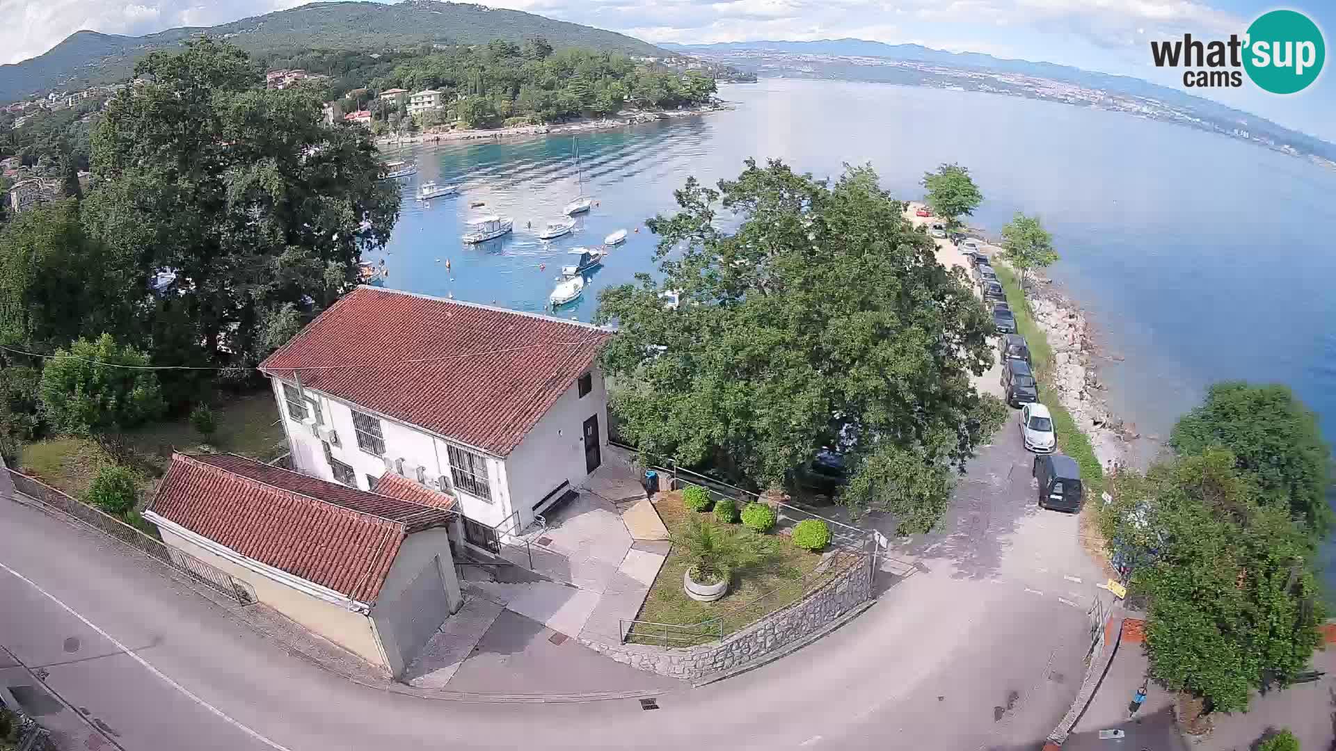 Ika Harbor Webcam – LIVE View of the Harbor and Opatija Lights