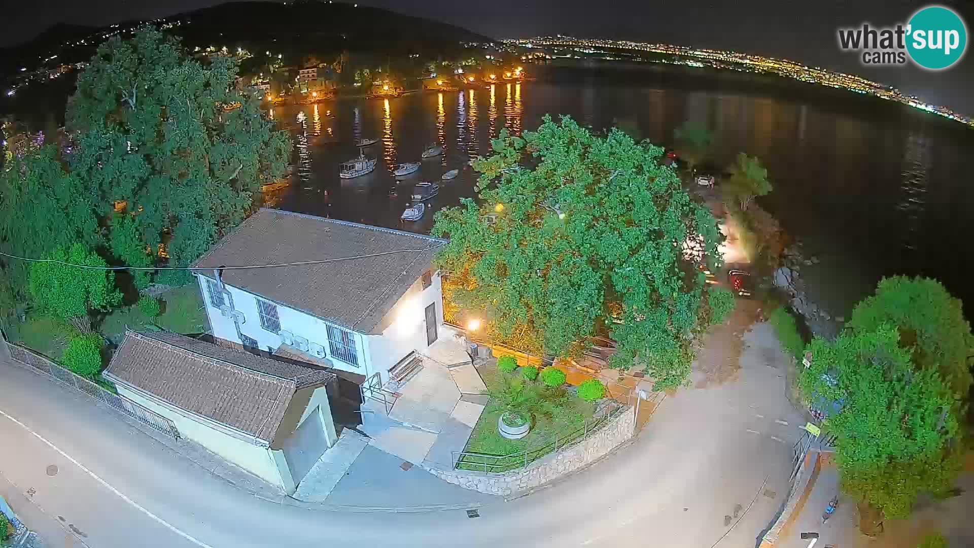 Webcam puerto de Ika – Vista en directo y luces de Opatija