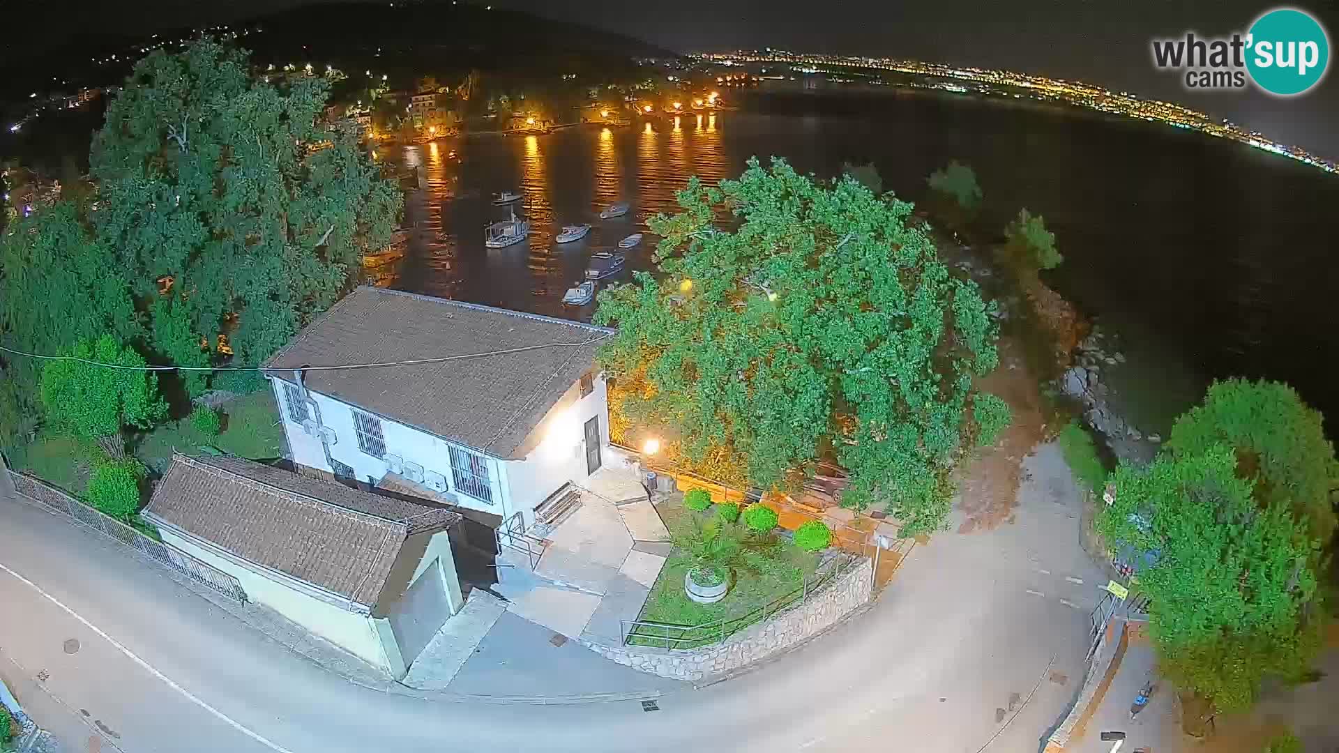 Webcam puerto de Ika – Vista en directo y luces de Opatija