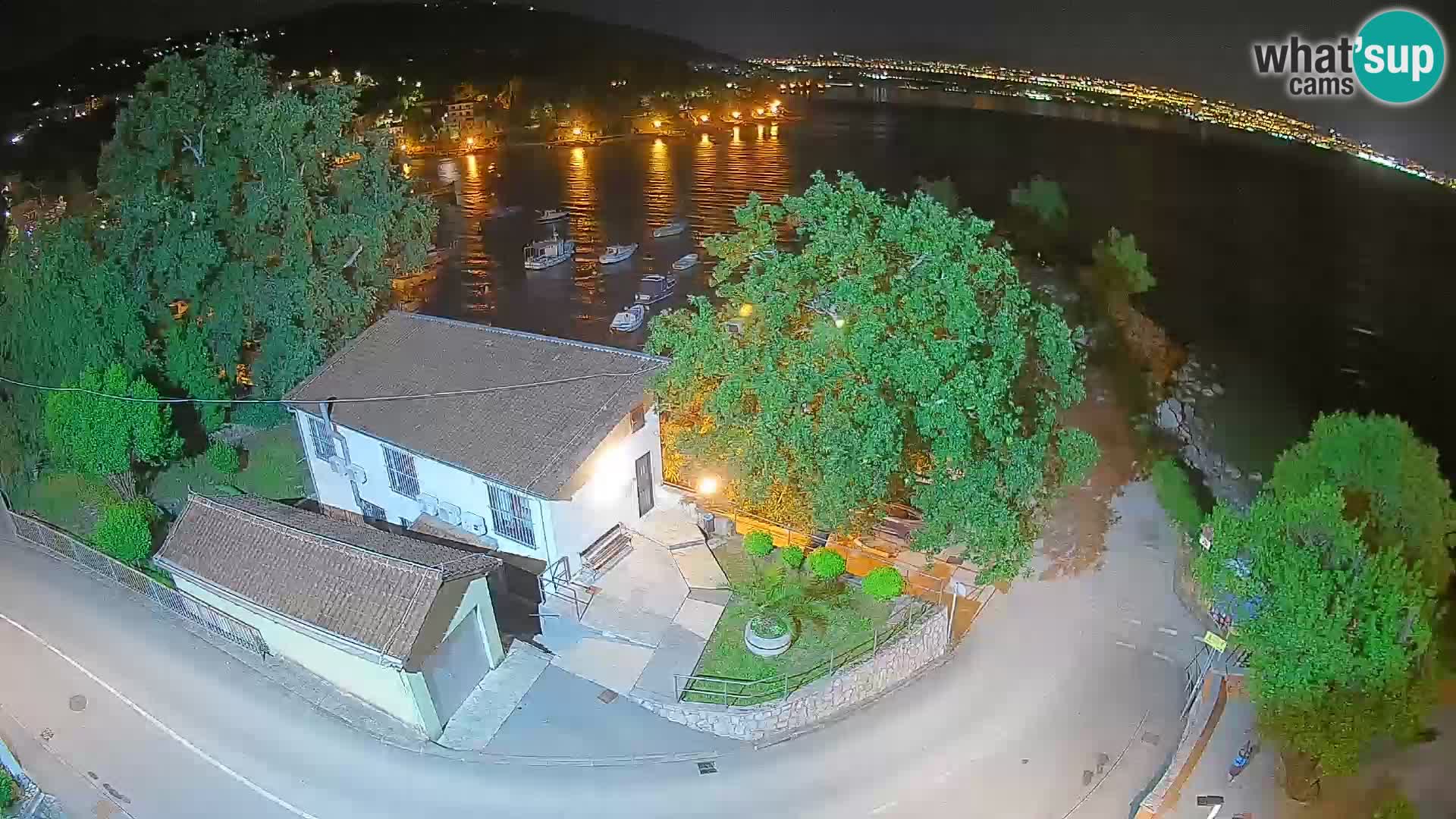 Webcam porto Ika – Vista LIVE sul porto e le luci di Opatija