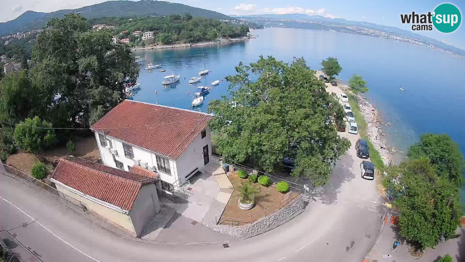 Ika Harbor Webcam – LIVE View of the Harbor and Opatija Lights