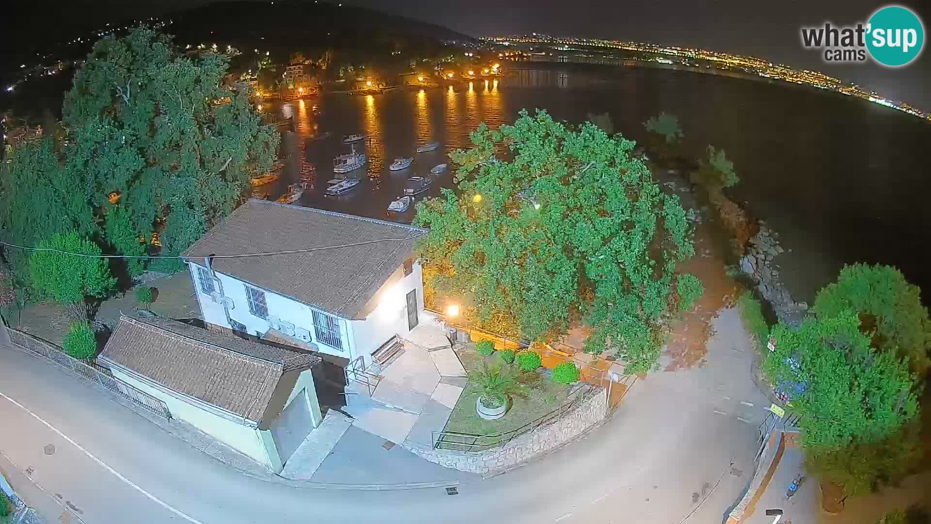 Webcam puerto de Ika – Vista en directo y luces de Opatija