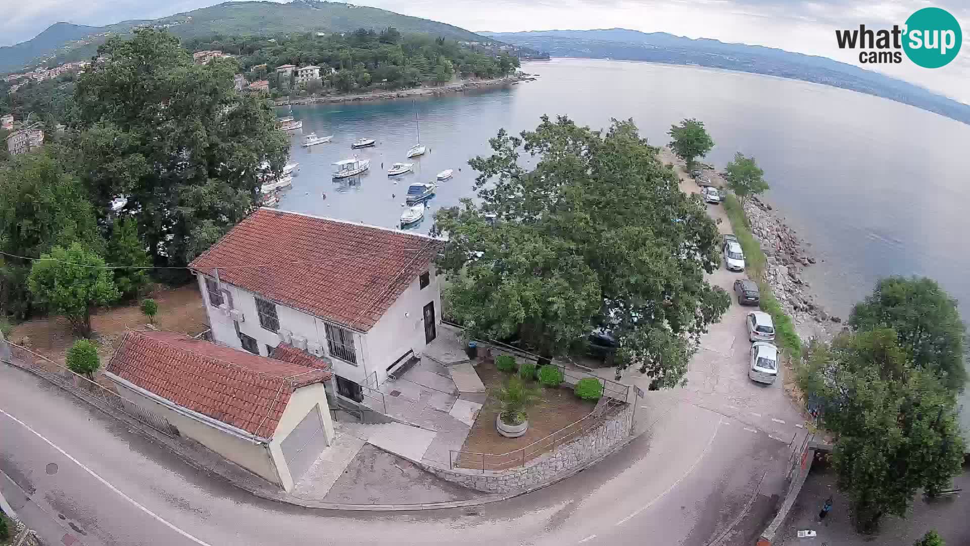 Ika Harbor Webcam – LIVE View of the Harbor and Opatija Lights