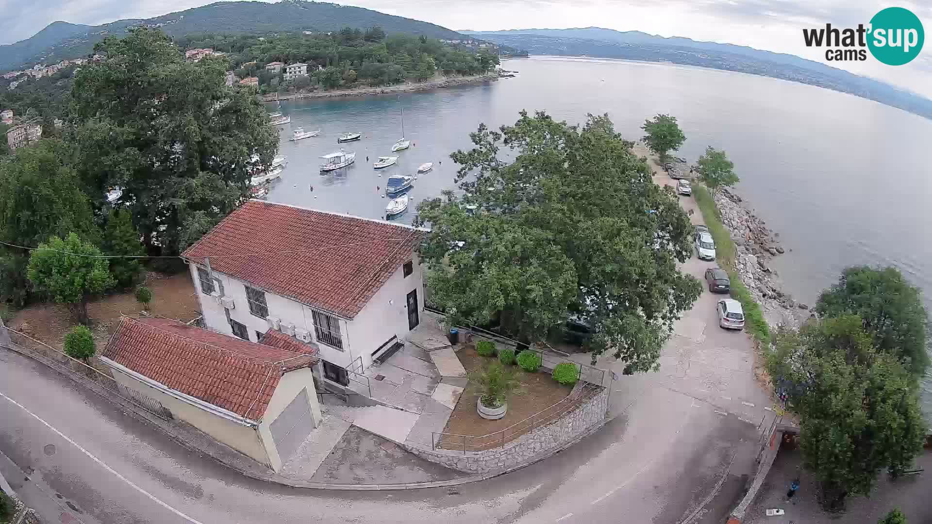 Ika Harbor Webcam – LIVE View of the Harbor and Opatija Lights