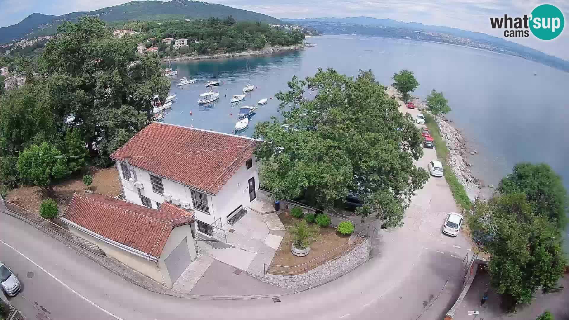 Ika Harbor Webcam – LIVE View of the Harbor and Opatija Lights
