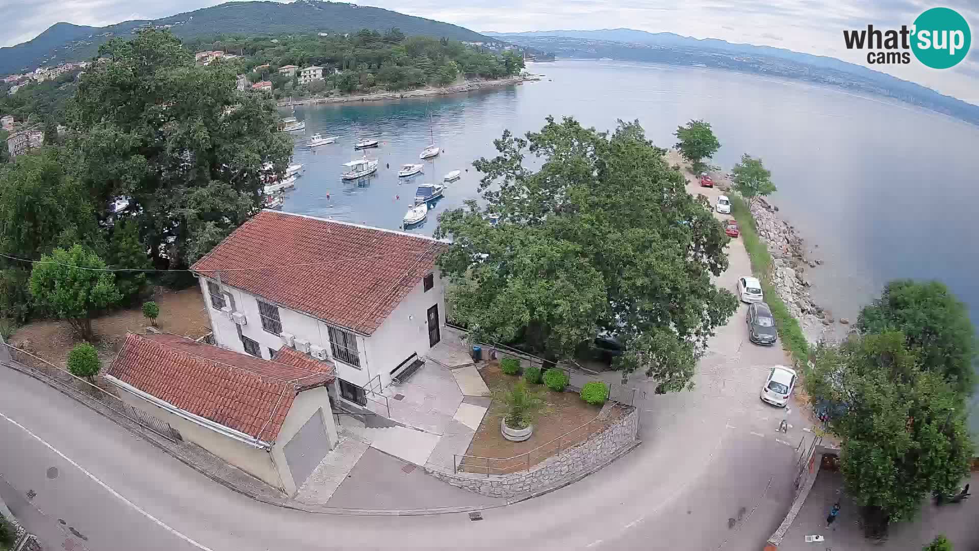 Ika Harbor Webcam – LIVE View of the Harbor and Opatija Lights
