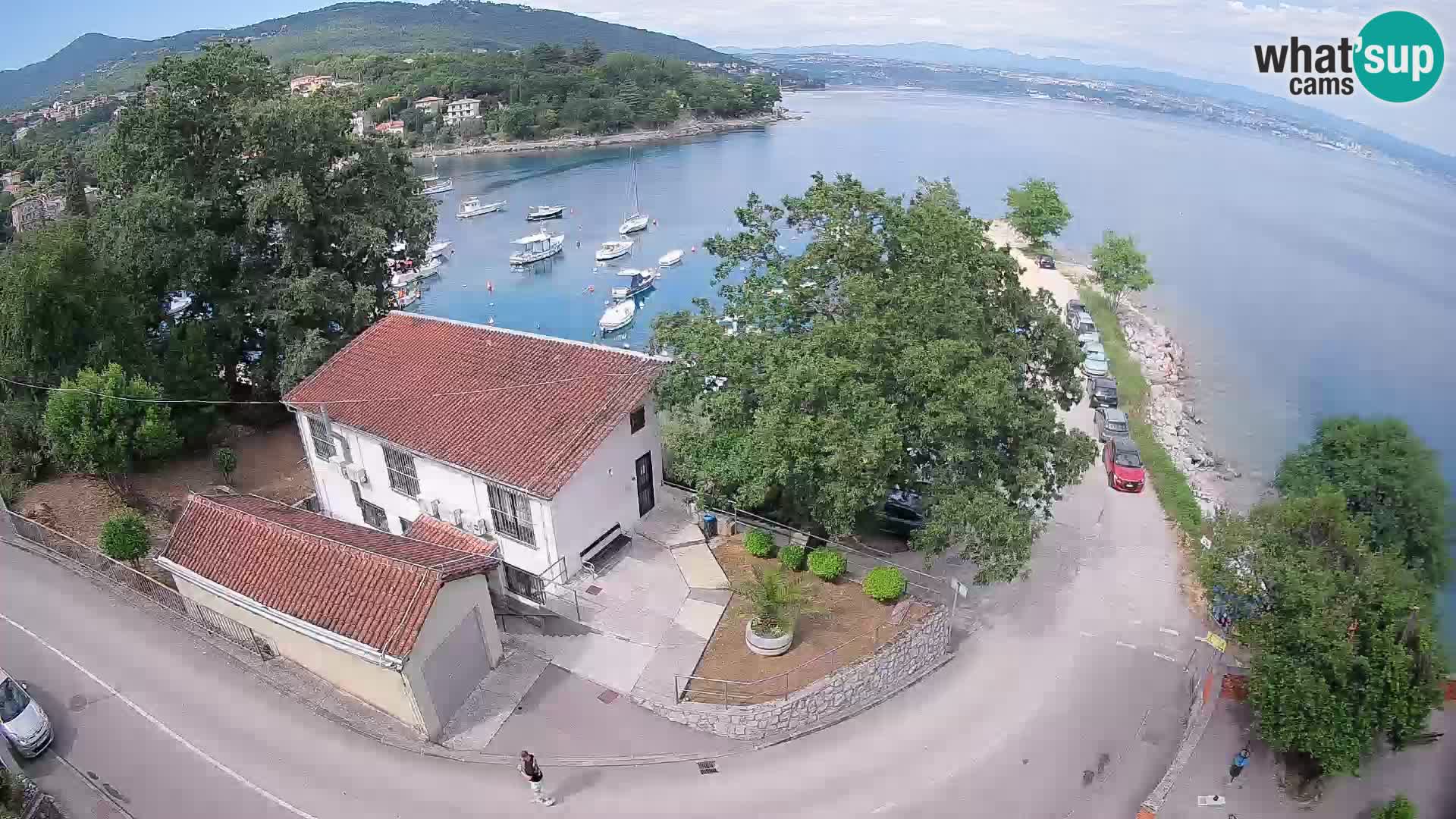 Ika Harbor Webcam – LIVE View of the Harbor and Opatija Lights
