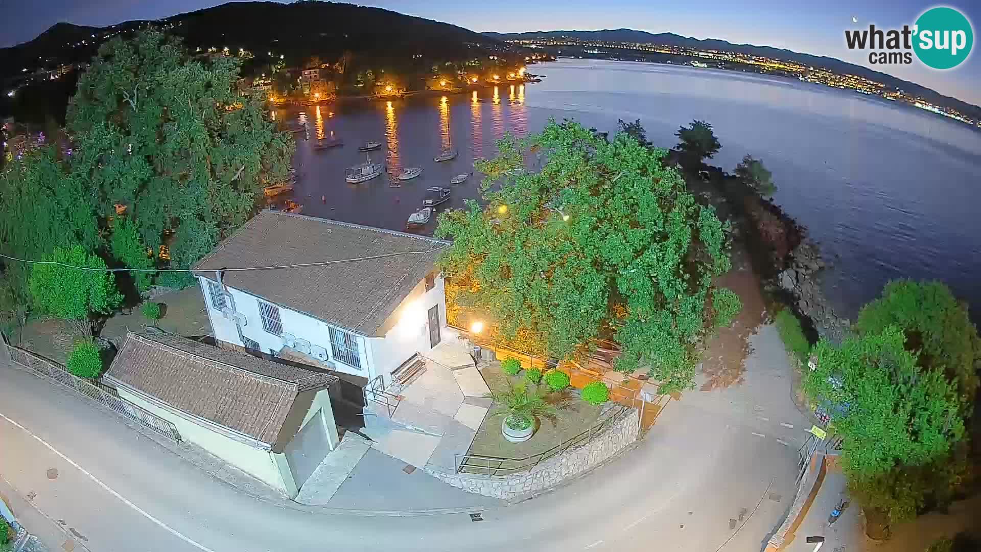 Webcam porto Ika – Vista LIVE sul porto e le luci di Opatija