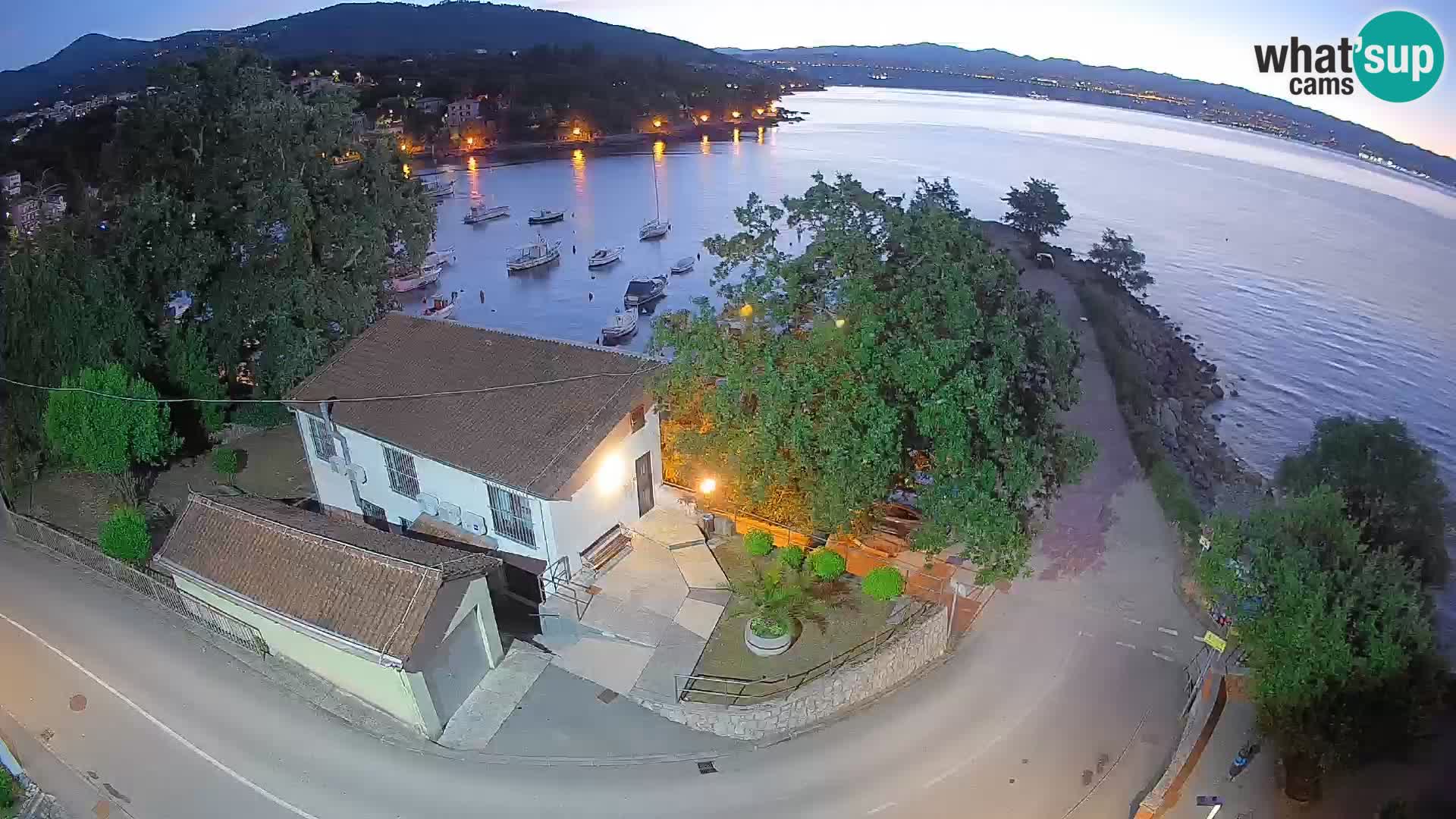 Webcam Ika Hafen – LIVE Blick auf den Hafen und die Lichter von Opatija