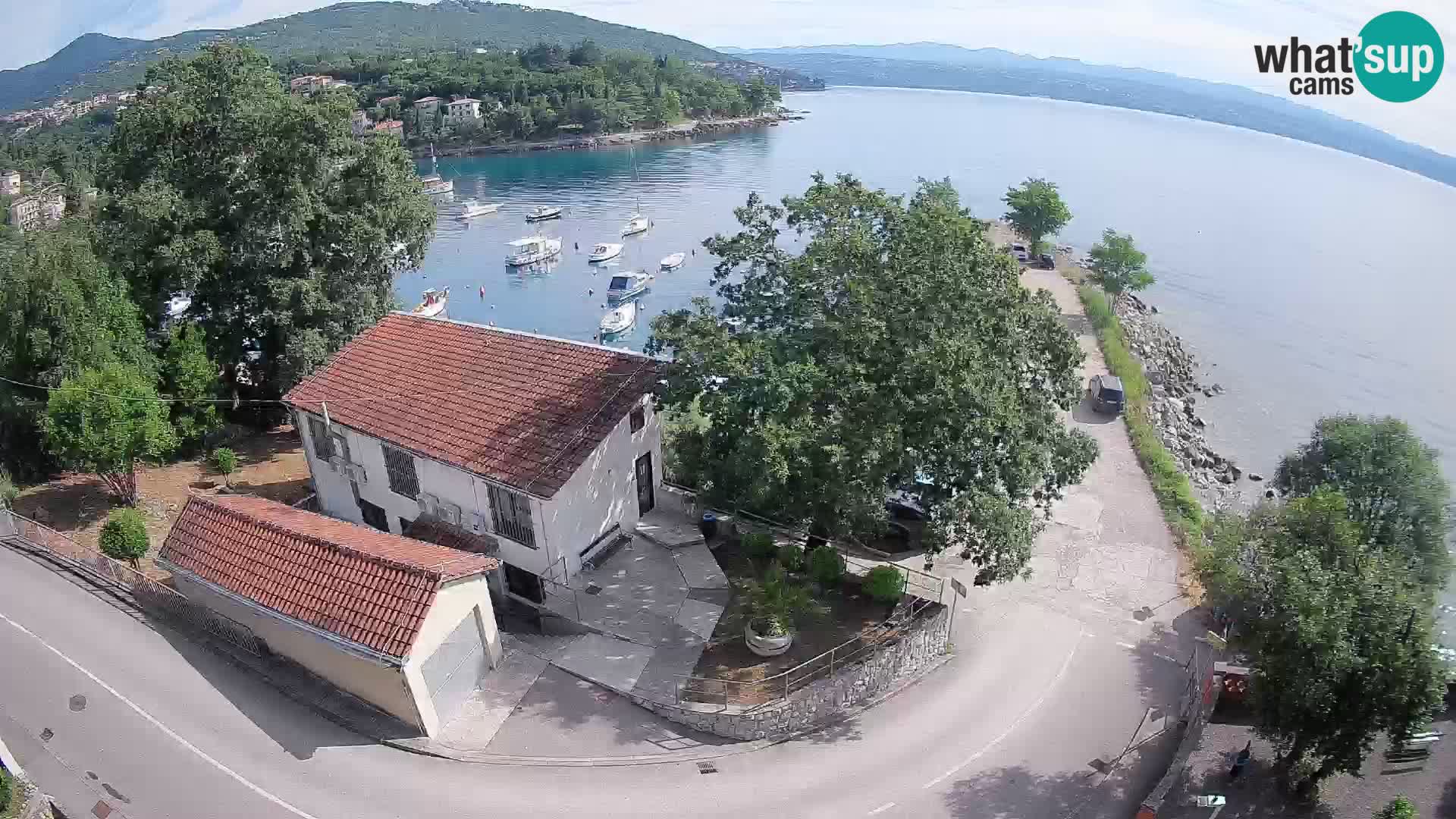 Ika Harbor Webcam – LIVE View of the Harbor and Opatija Lights