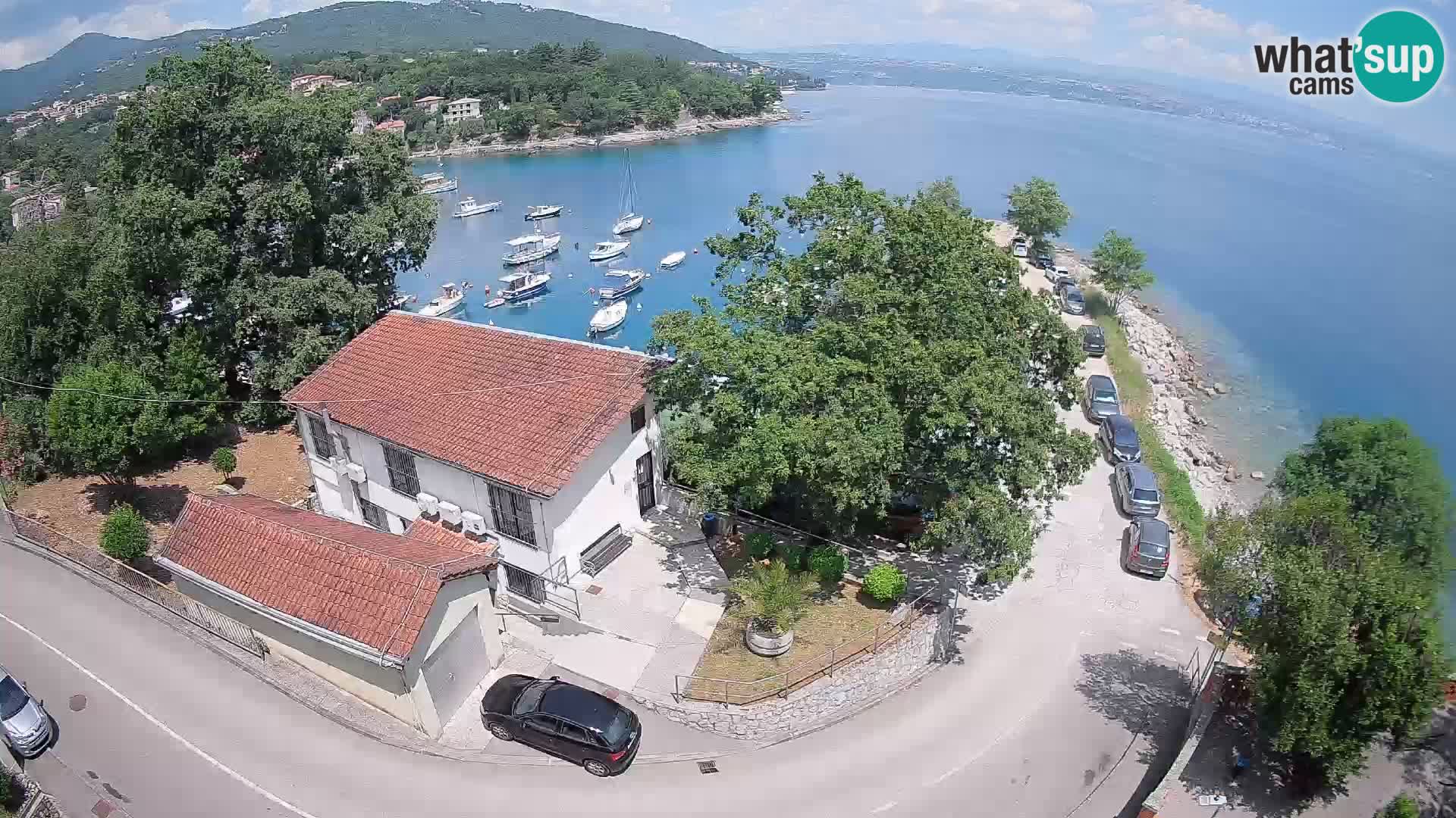 Ika Harbor Webcam – LIVE View of the Harbor and Opatija Lights