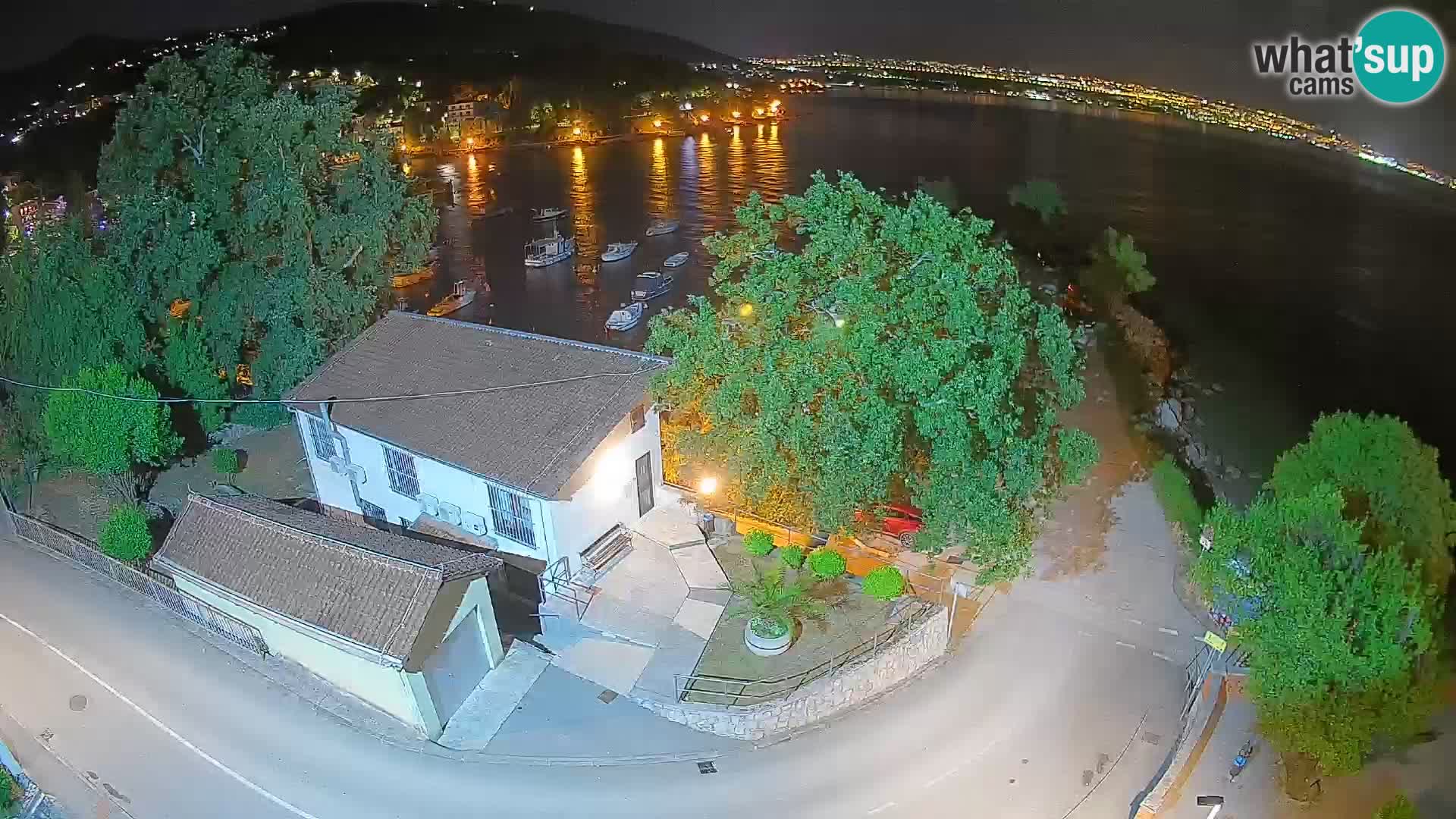 Webcam puerto de Ika – Vista en directo y luces de Opatija