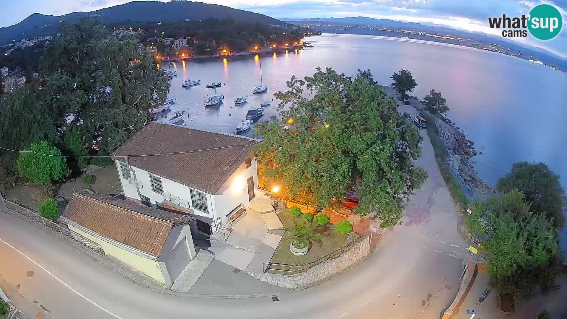 Webcam Ika Hafen – LIVE Blick auf den Hafen und die Lichter von Opatija