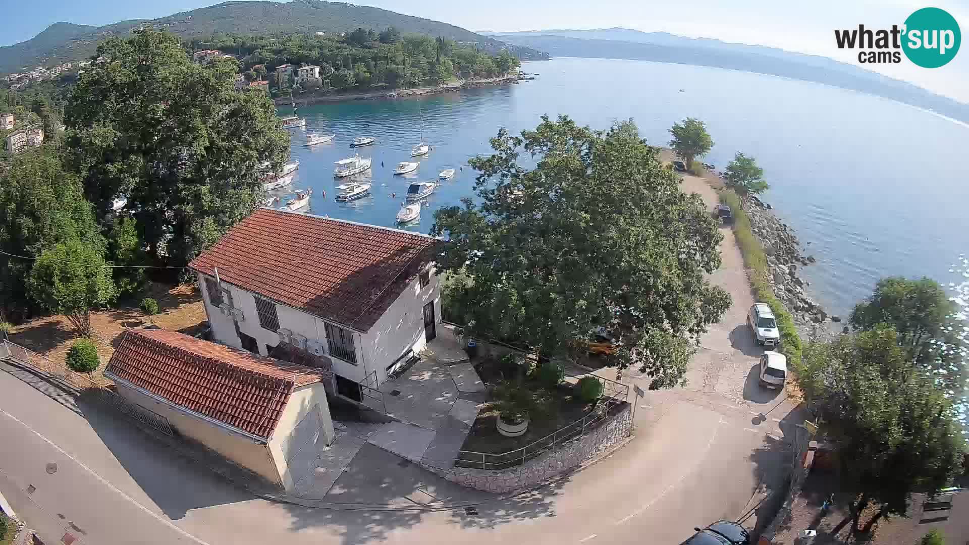 Ika Harbor Webcam – LIVE View of the Harbor and Opatija Lights