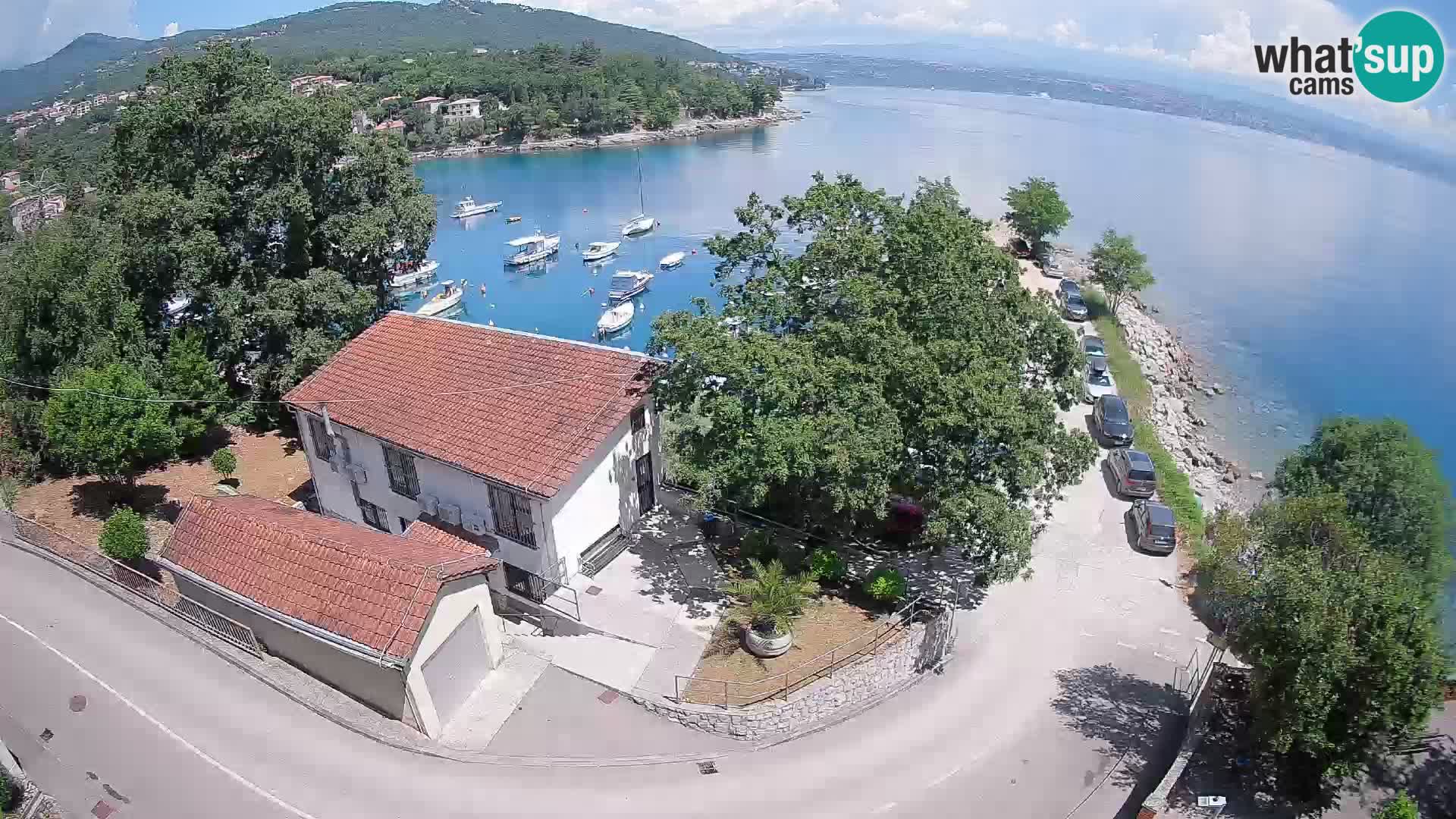 Ika Harbor Webcam – LIVE View of the Harbor and Opatija Lights
