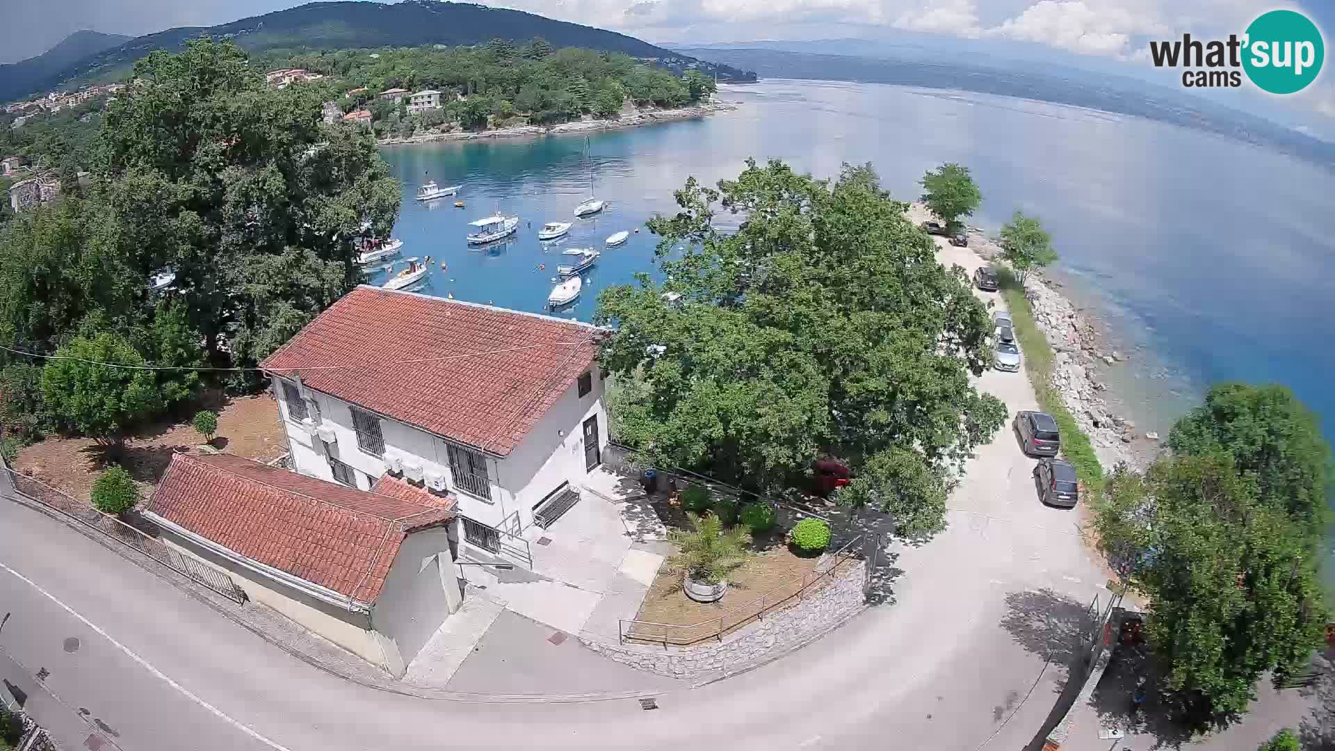 Ika Harbor Webcam – LIVE View of the Harbor and Opatija Lights