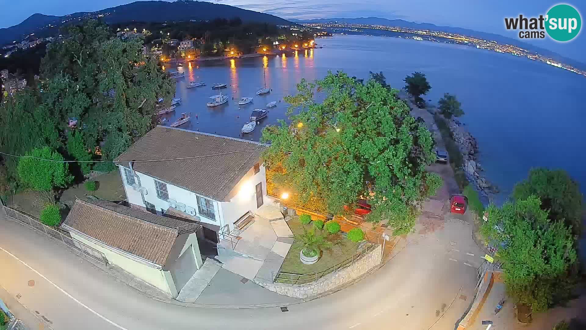 Webcam Ika Hafen – LIVE Blick auf den Hafen und die Lichter von Opatija