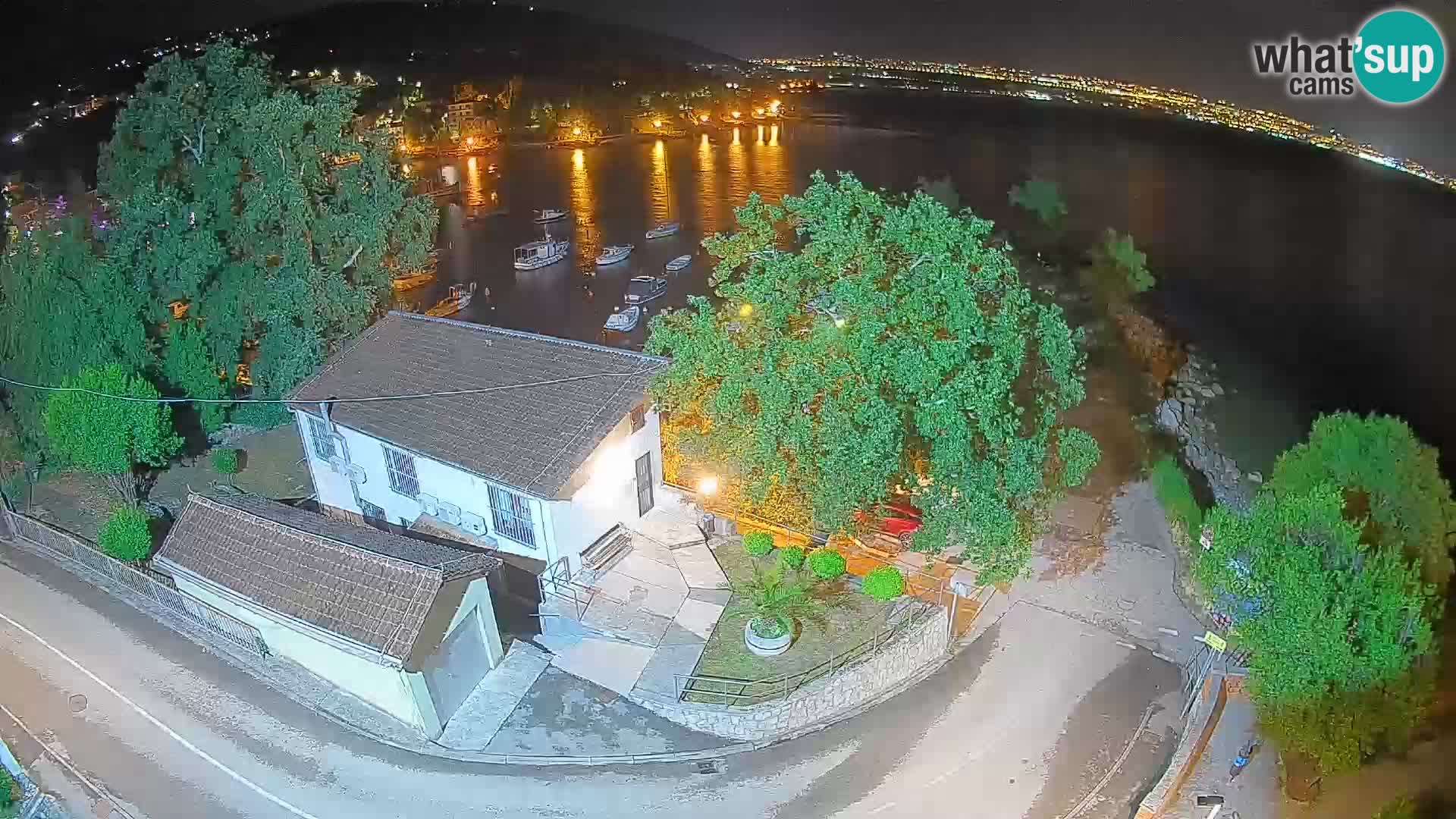 Webcam porto Ika – Vista LIVE sul porto e le luci di Opatija