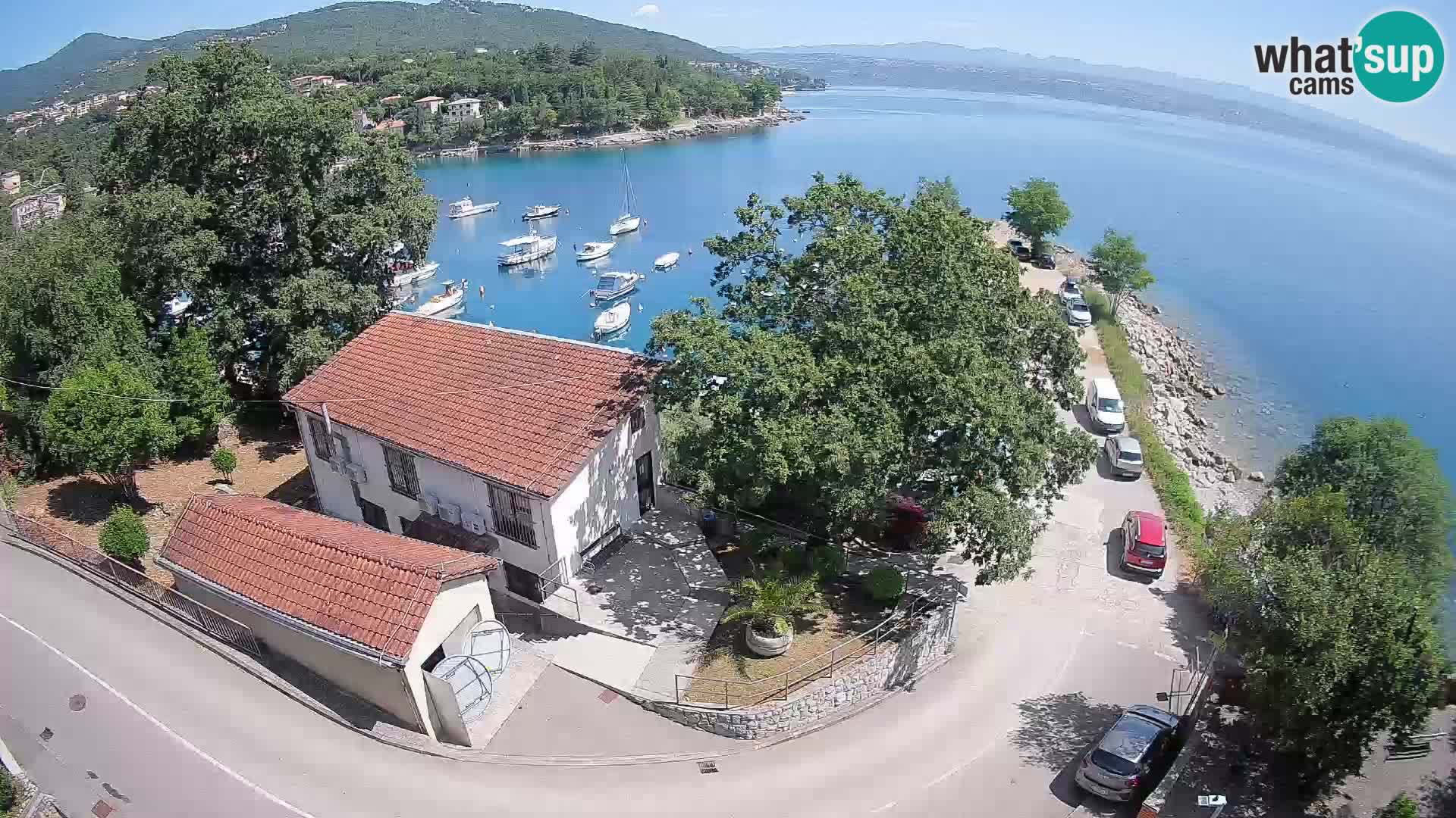 Ika Harbor Webcam – LIVE View of the Harbor and Opatija Lights