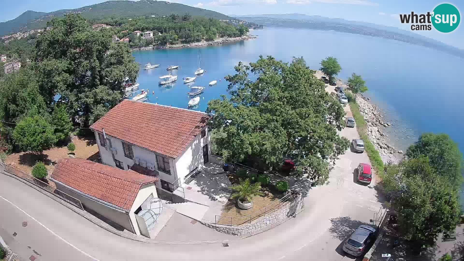 Ika Harbor Webcam – LIVE View of the Harbor and Opatija Lights