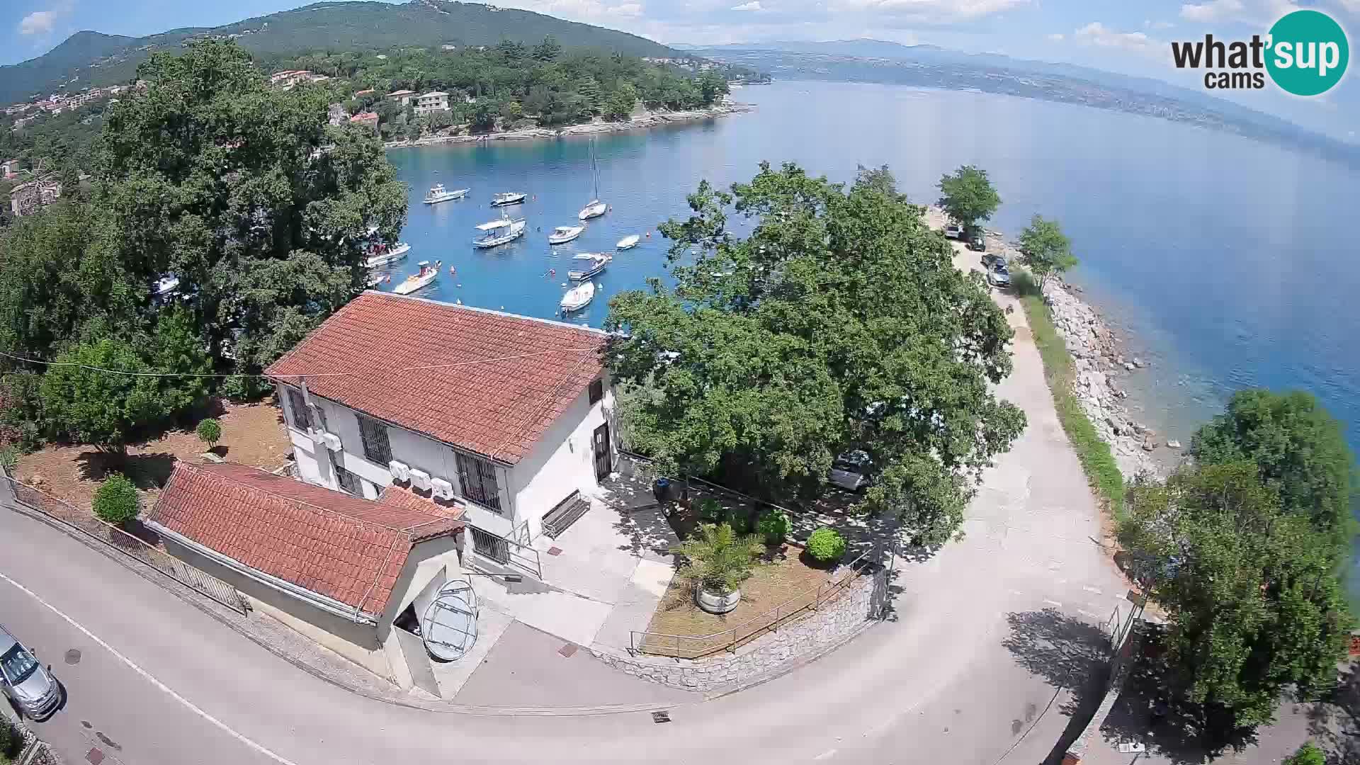Ika Harbor Webcam – LIVE View of the Harbor and Opatija Lights