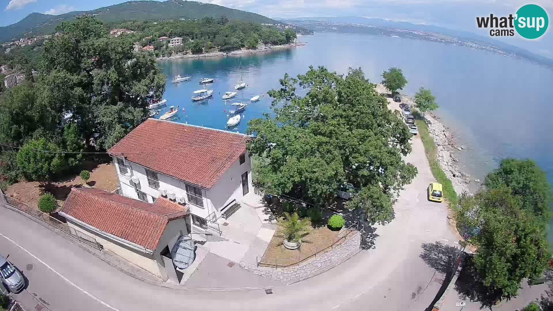 Ika Harbor Webcam – LIVE View of the Harbor and Opatija Lights