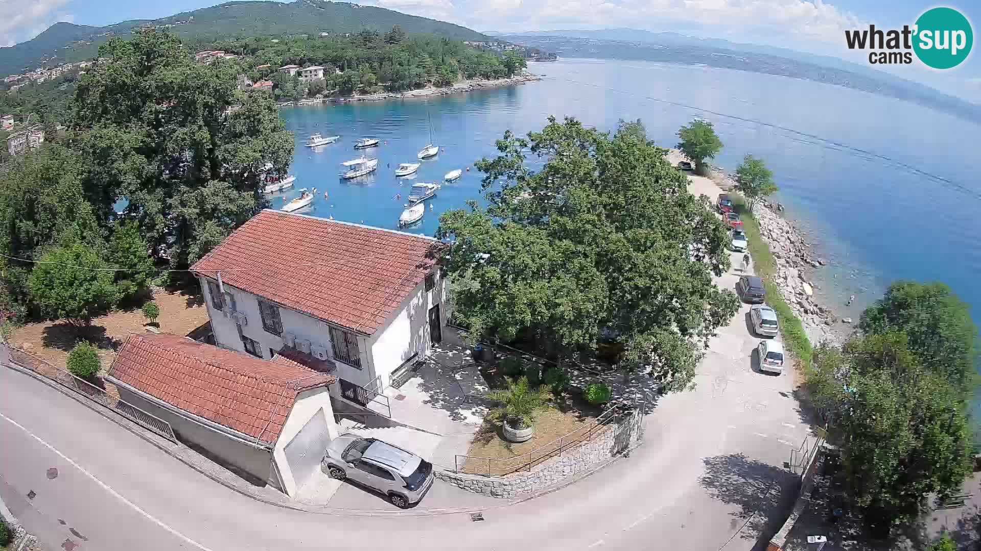 Ika Harbor Webcam – LIVE View of the Harbor and Opatija Lights